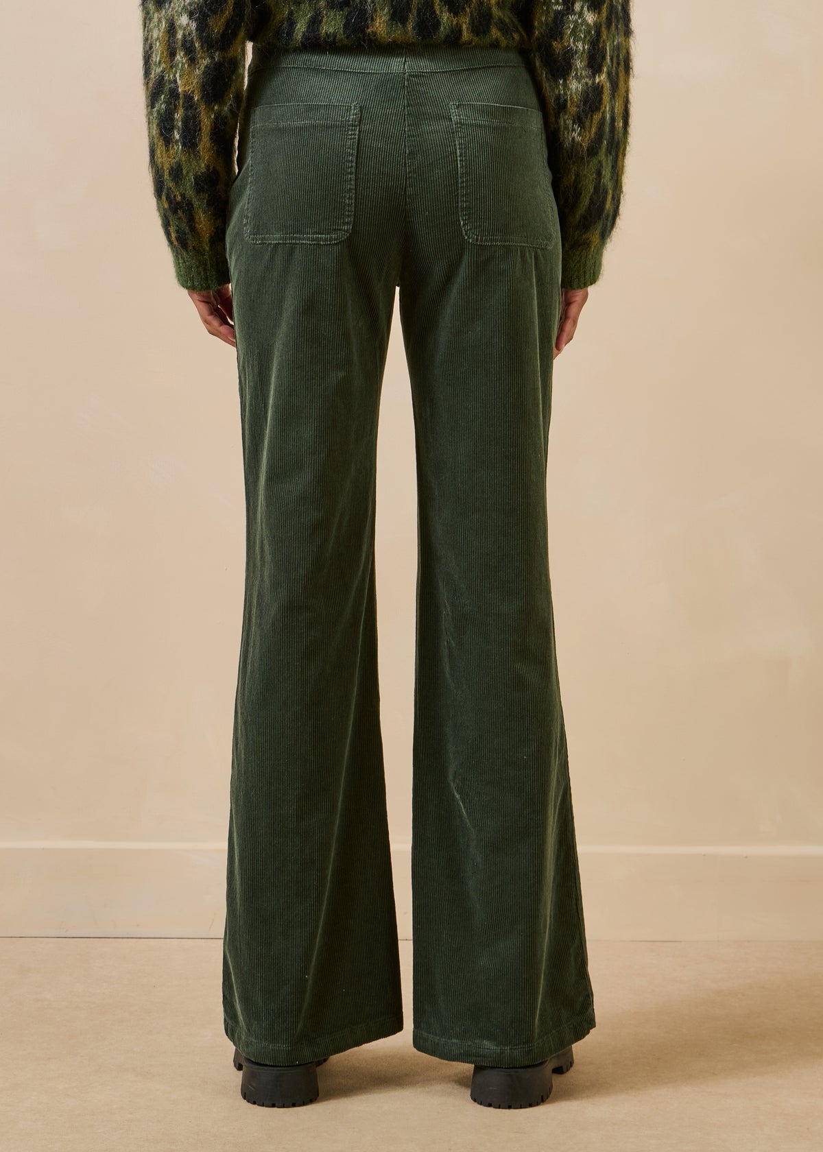 Khaki pants - Ekou