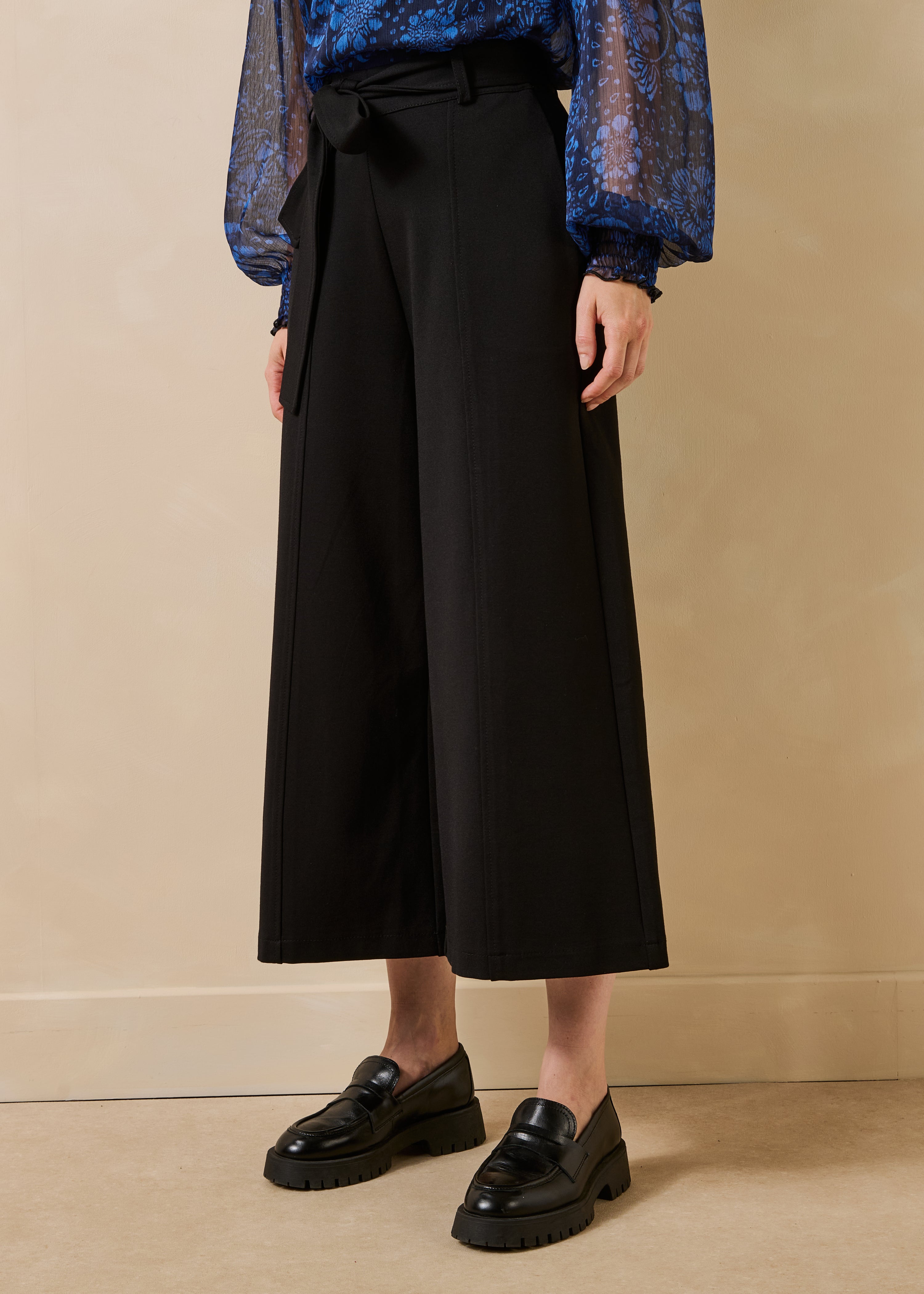 Pantalon large jupe-culotte noir 7/8ème