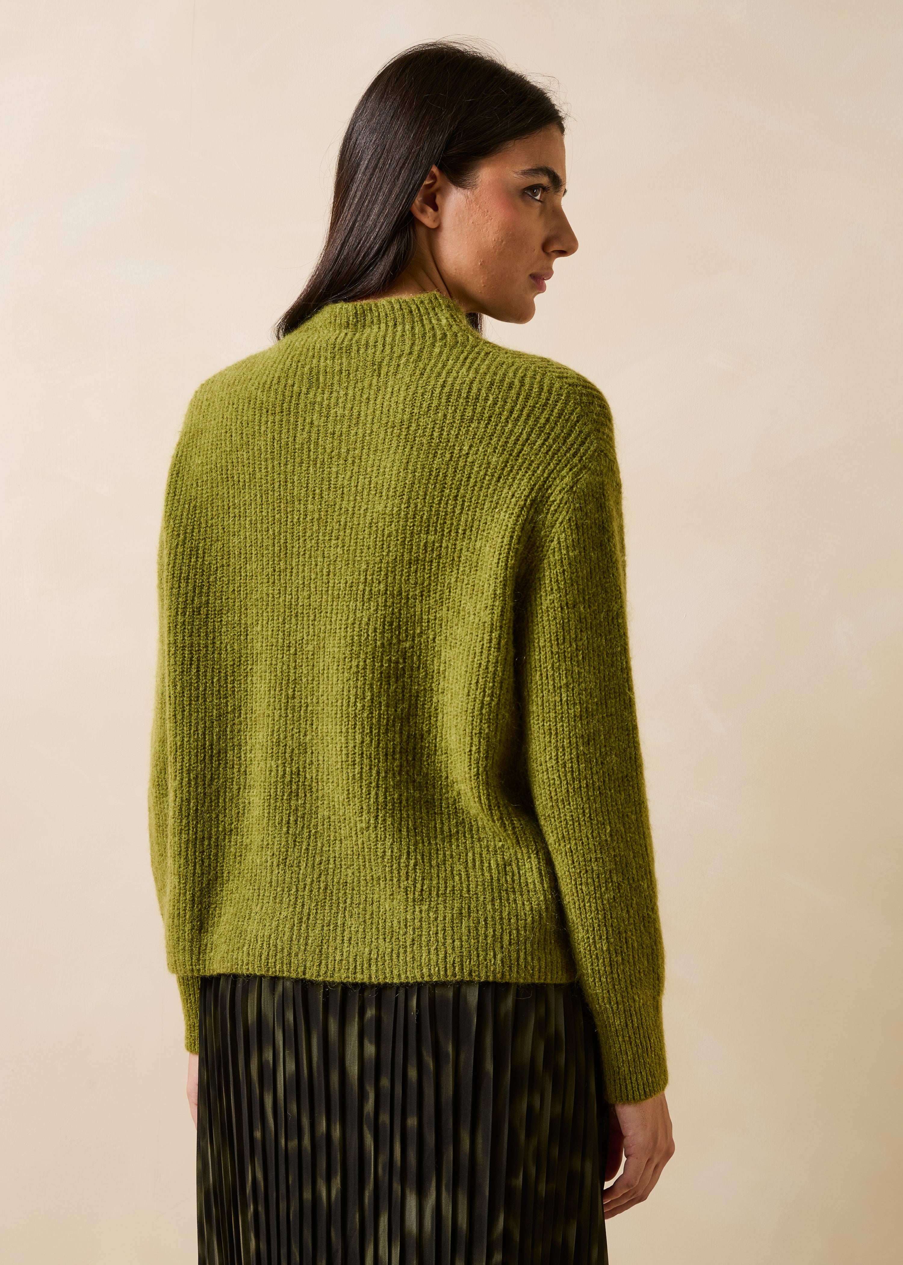 Pull vert manches longues ample