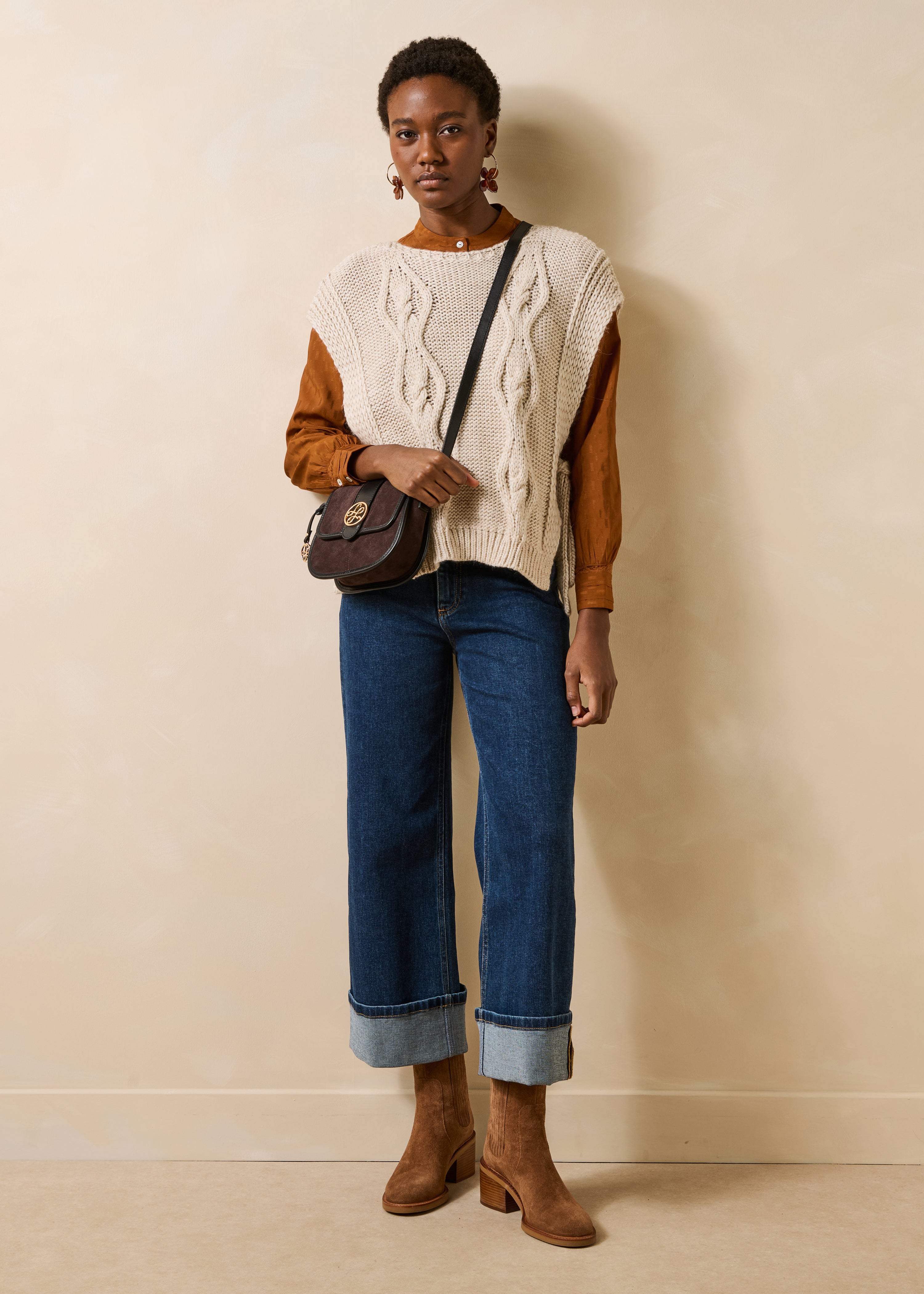 Pull beige manches courtes col bateau