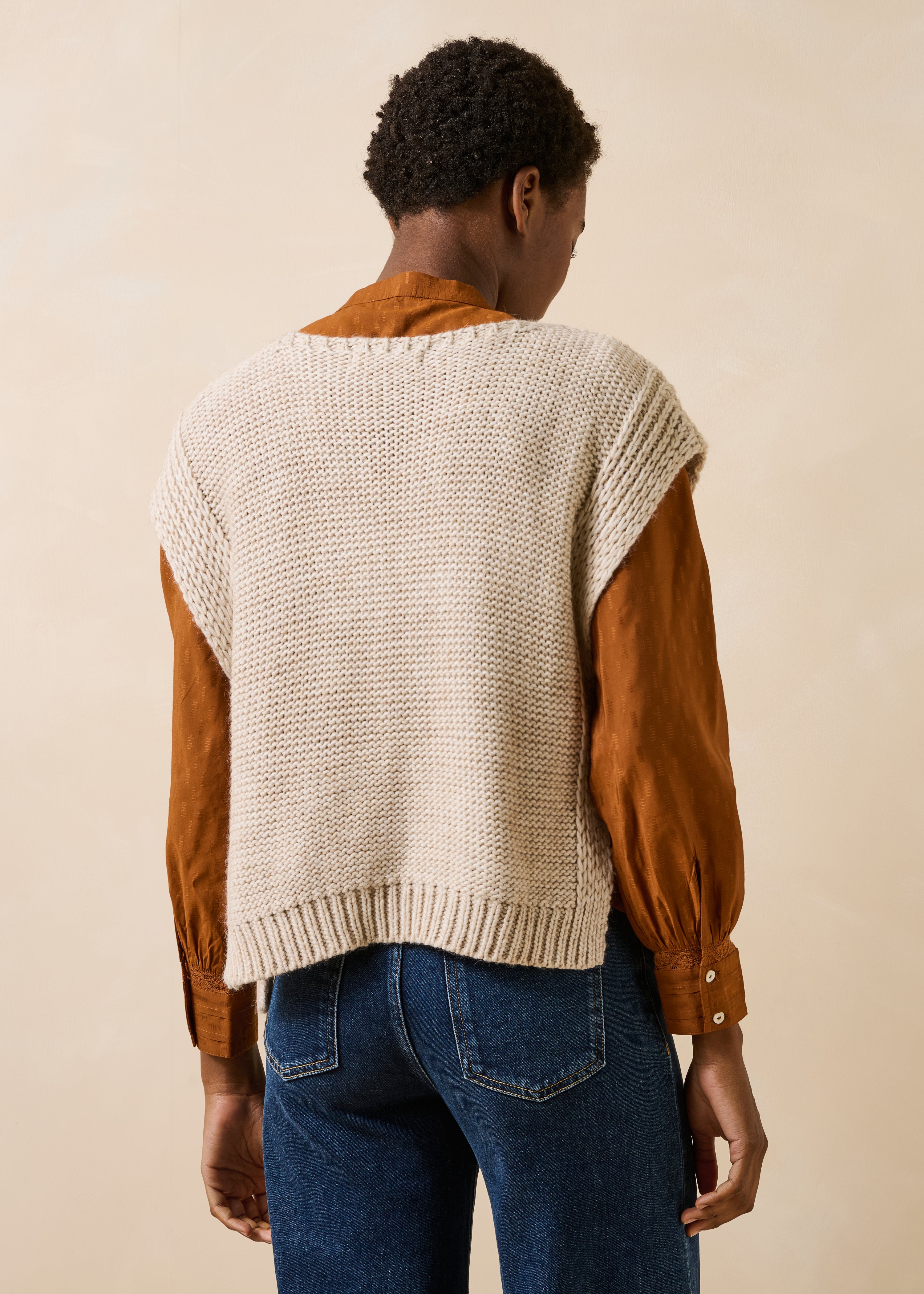Pull beige manches courtes col bateau