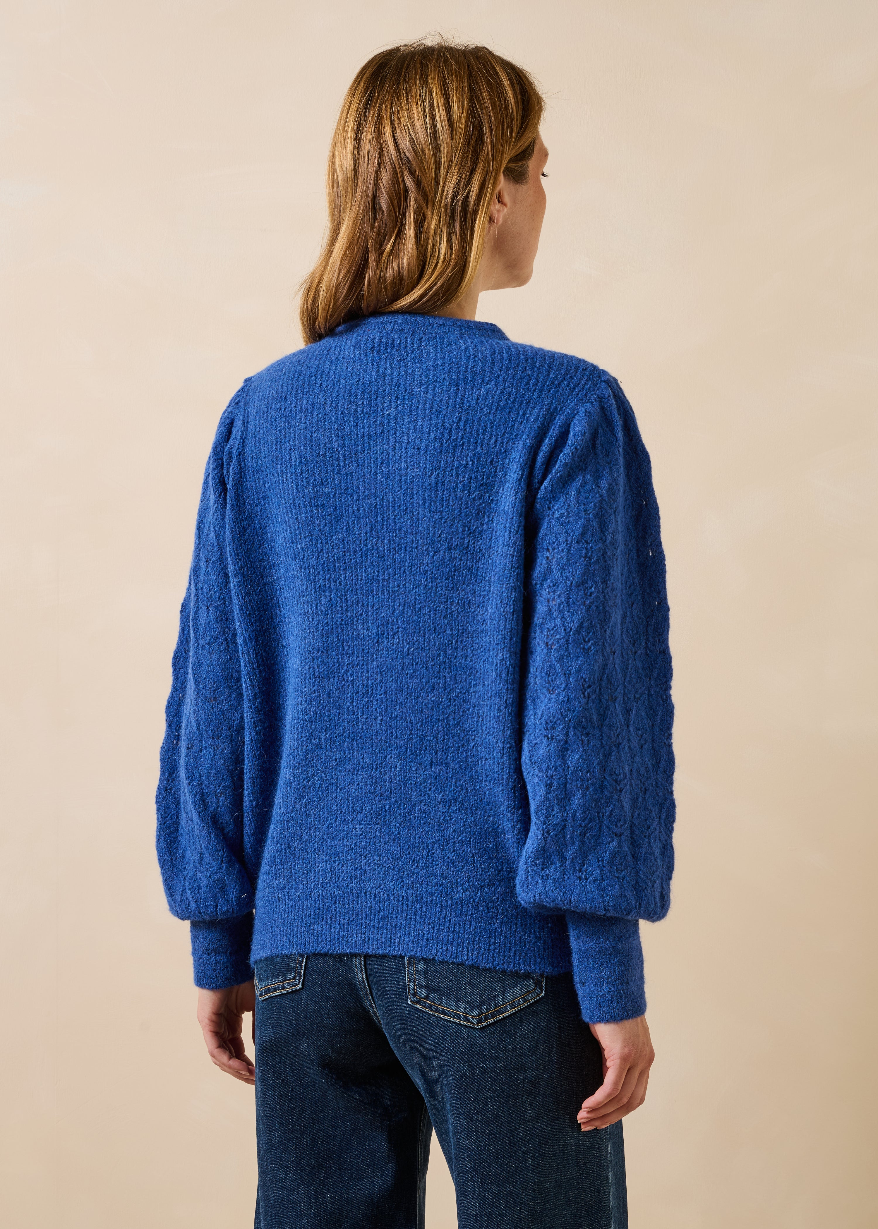 Blue puff sleeve long-sleeve round neck sweater