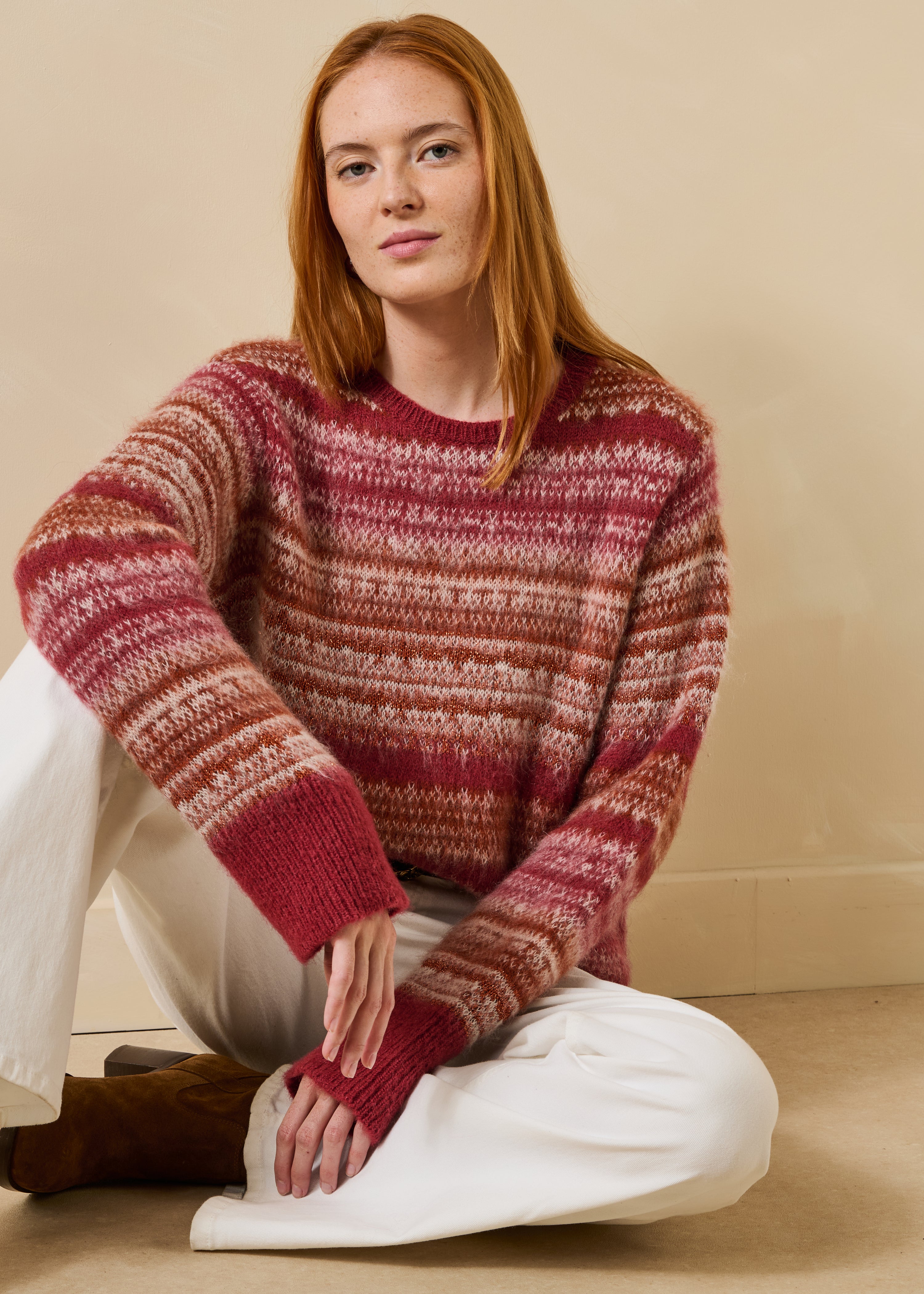 Mehrfarbiger Jacquard-Pullover mit langen Ärmeln und Rundhalsausschnitt