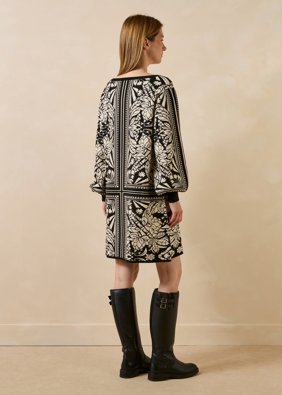 Robe noir et blanc - Gaga