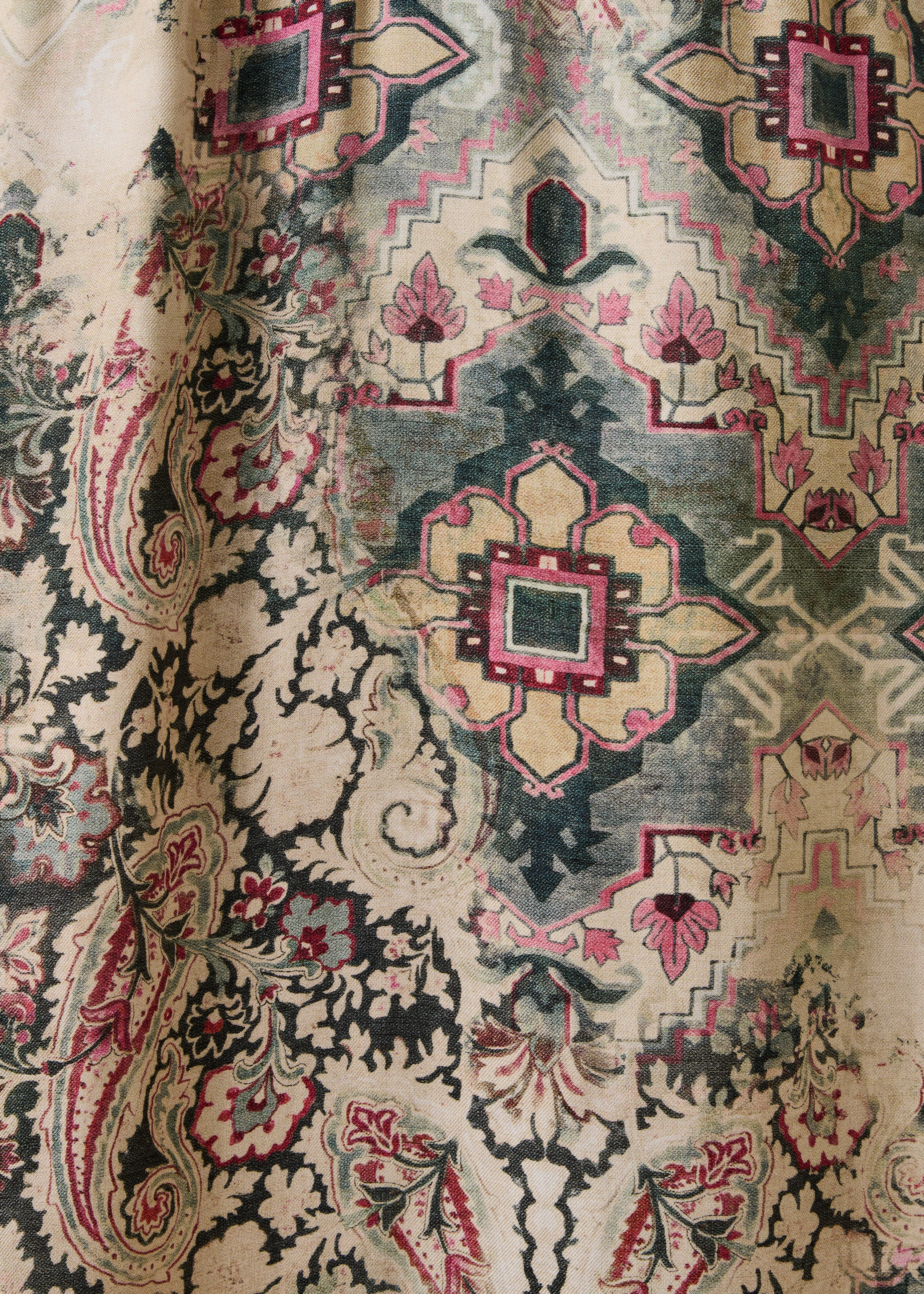 Robe écrue manches longues à imprimé