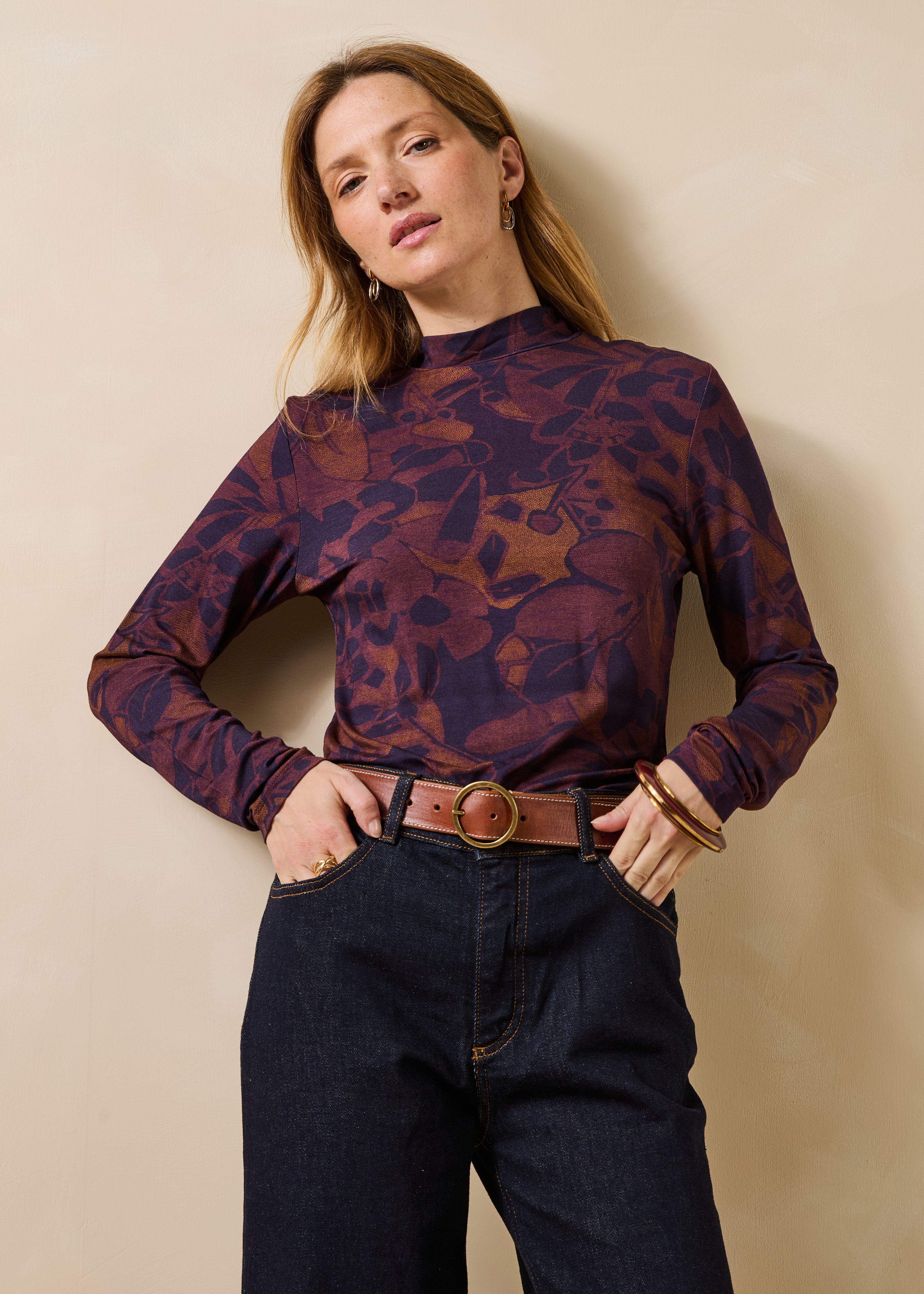 T-shirt manches longues violet à imprimé floral