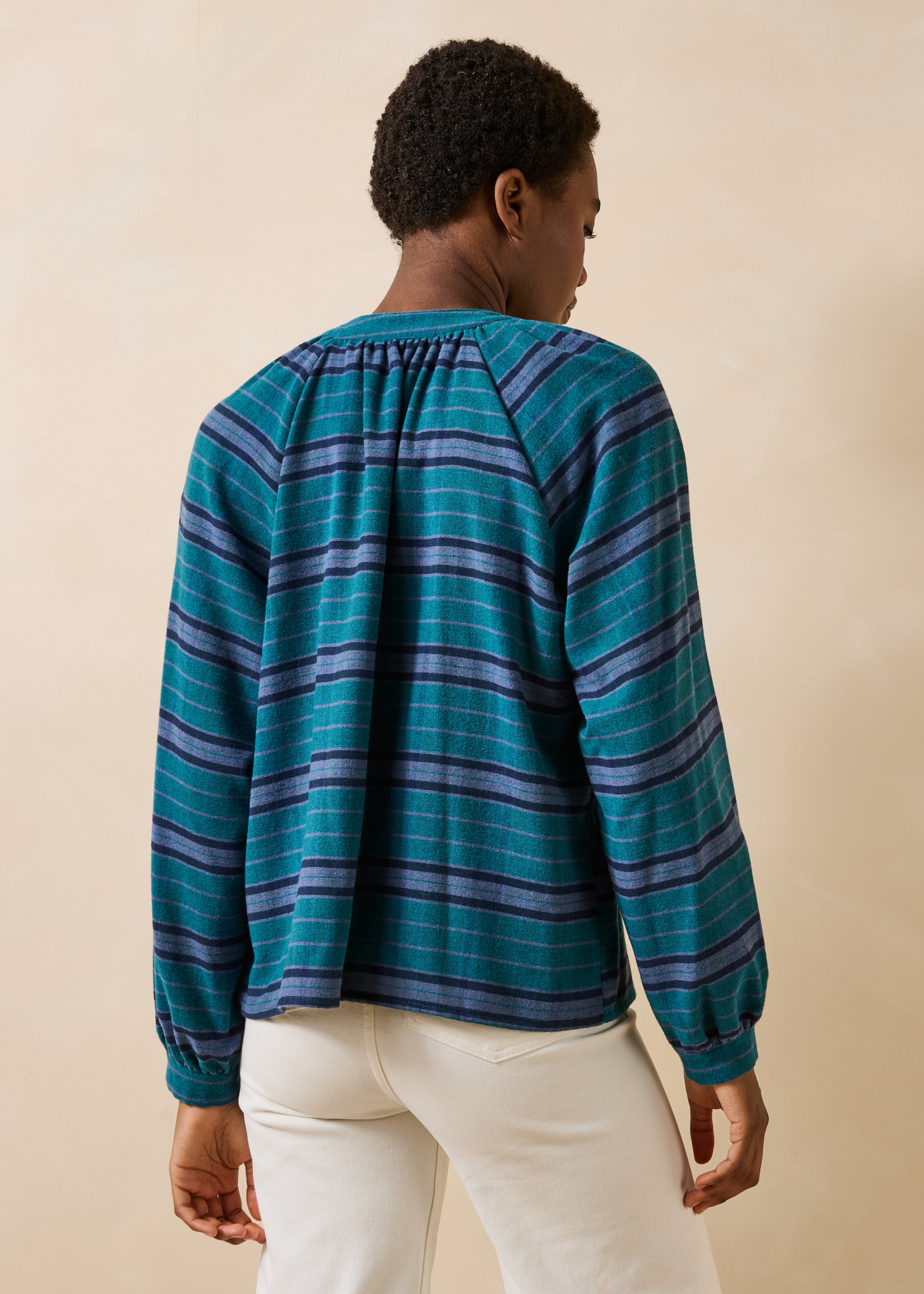 Camicia ampia blu petrolio a righe maniche lunghe