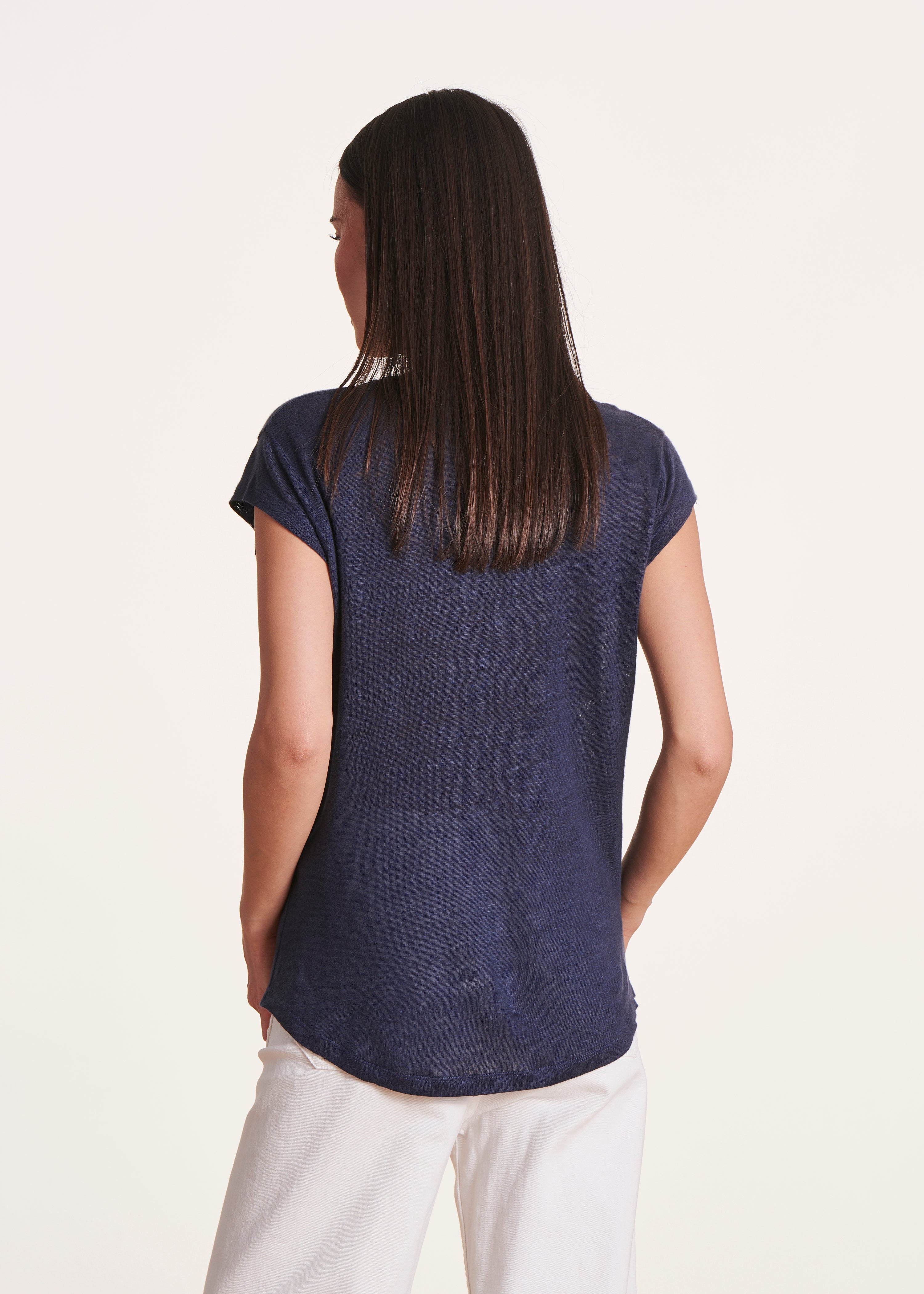 Linnen T-shirt met laaghangende mouwen