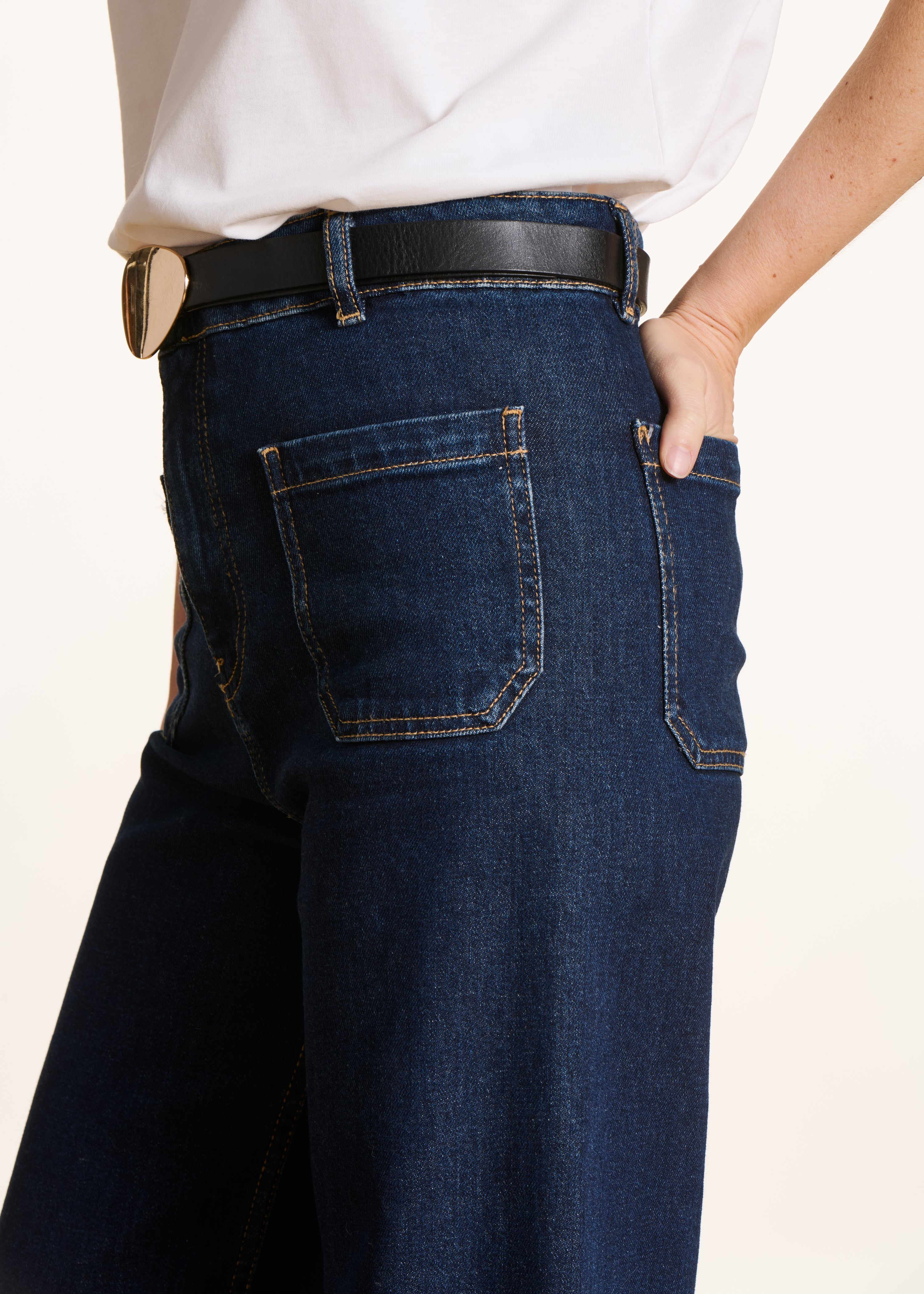 Jean flare brut taille haute en coton biologique