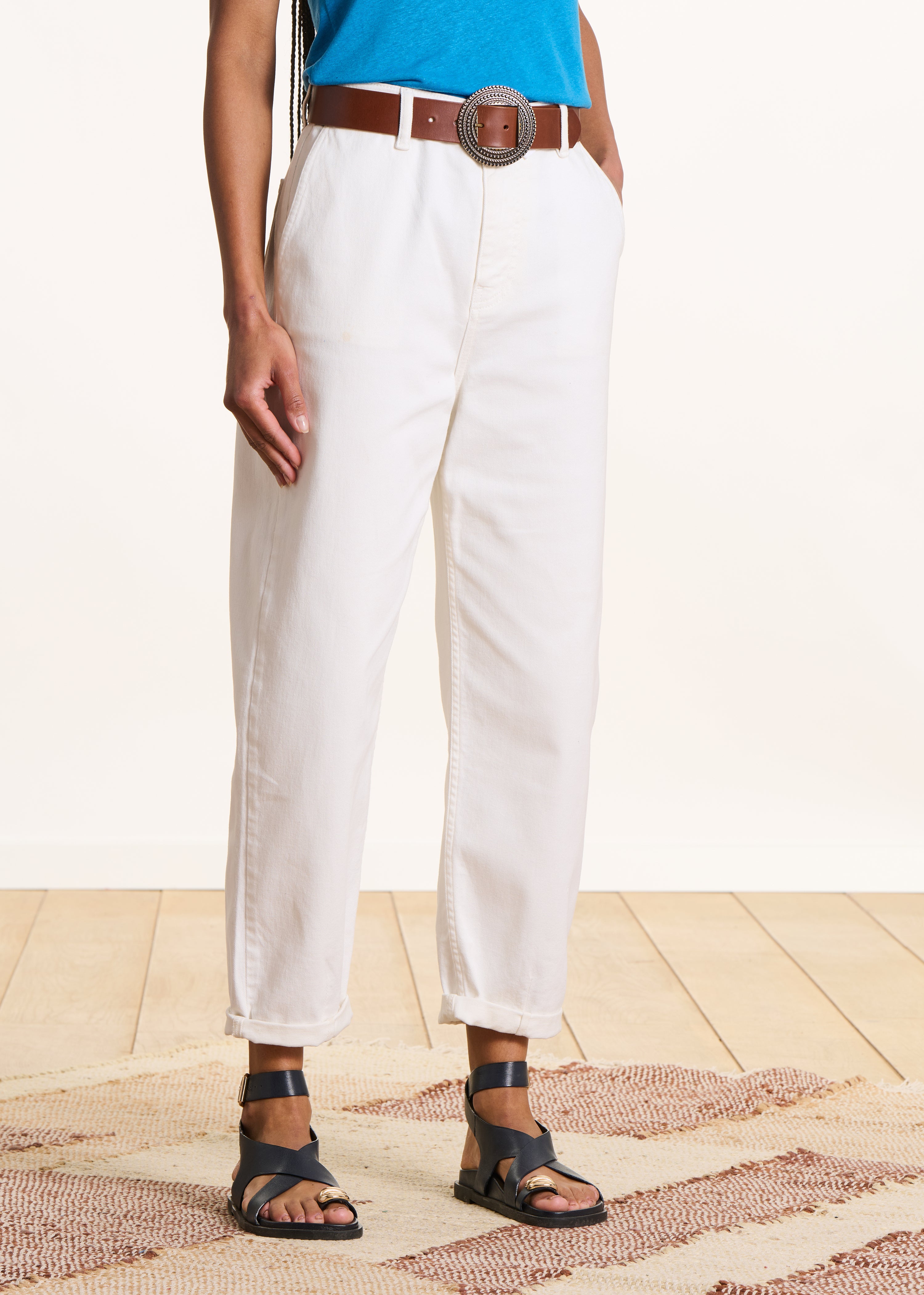 White organic cotton boyfriend jeans