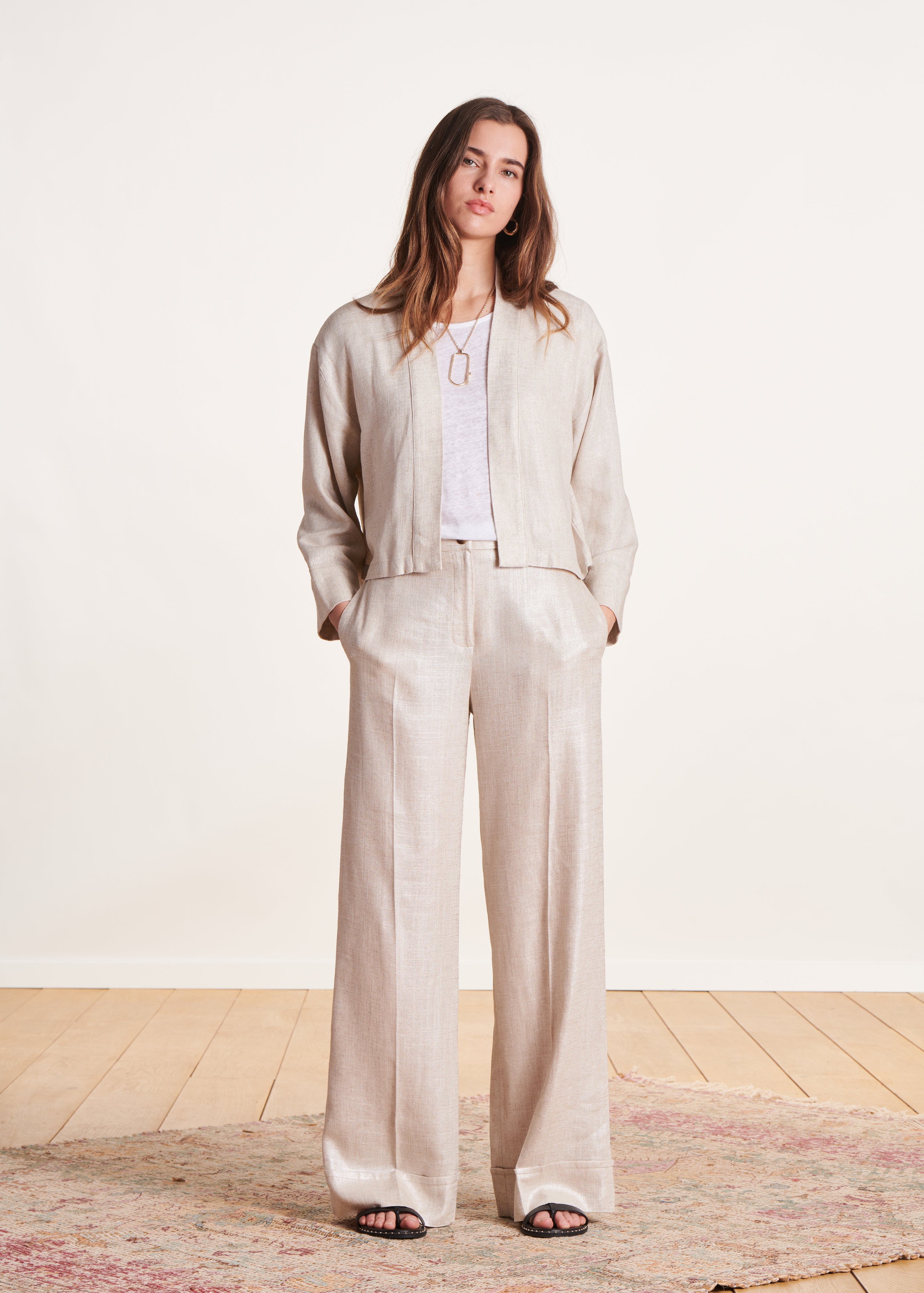 Pantalon droit habillé beige en lin irisé