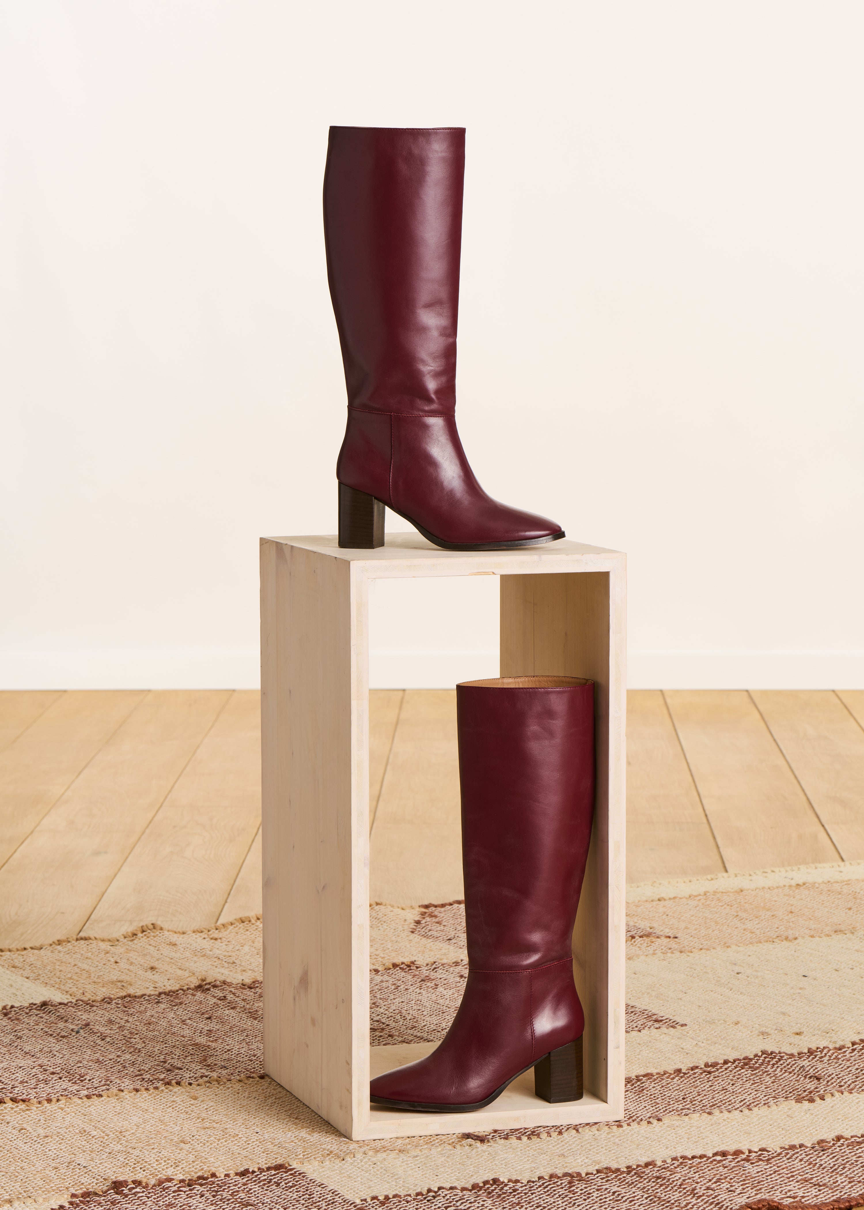 Botas burdeos con tacones