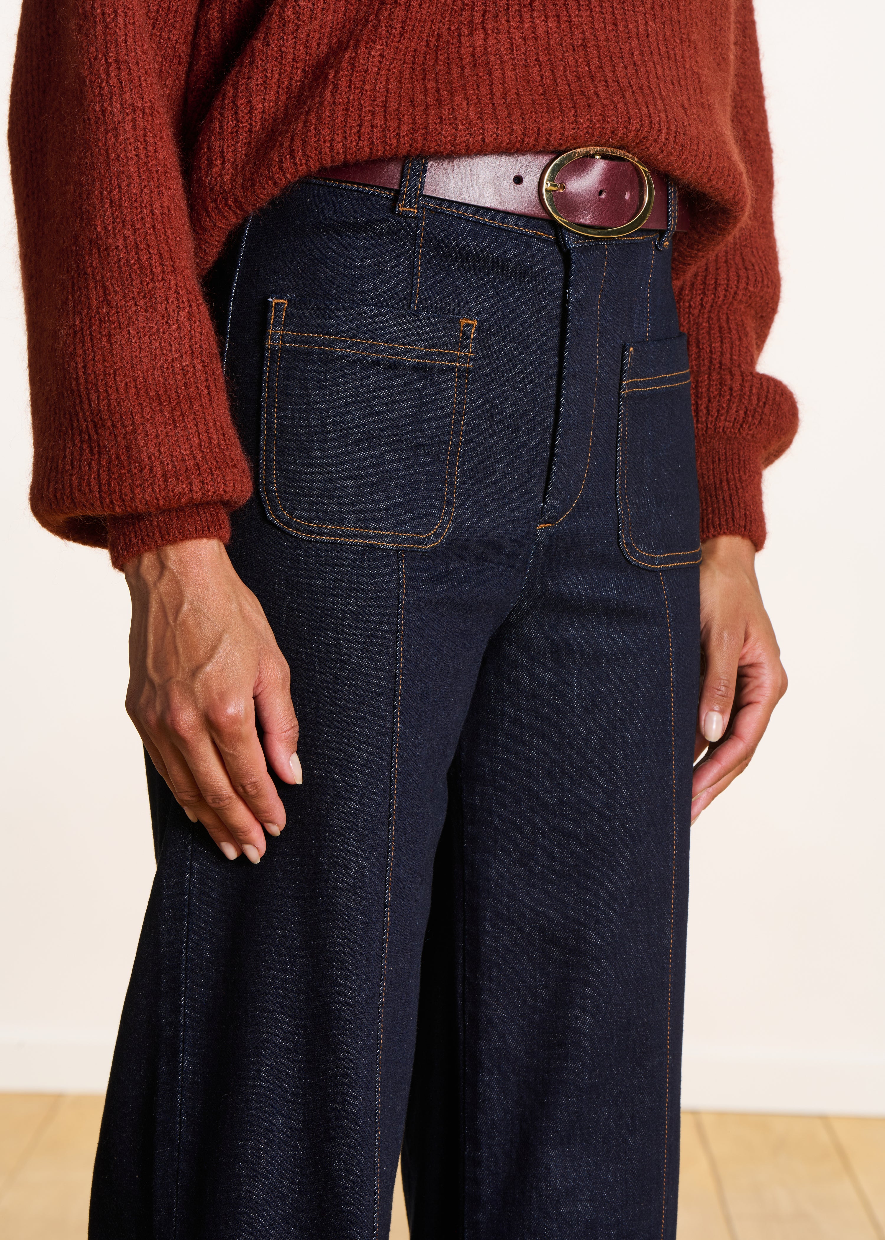 High-waisted raw wide-leg jeans in organic cotton