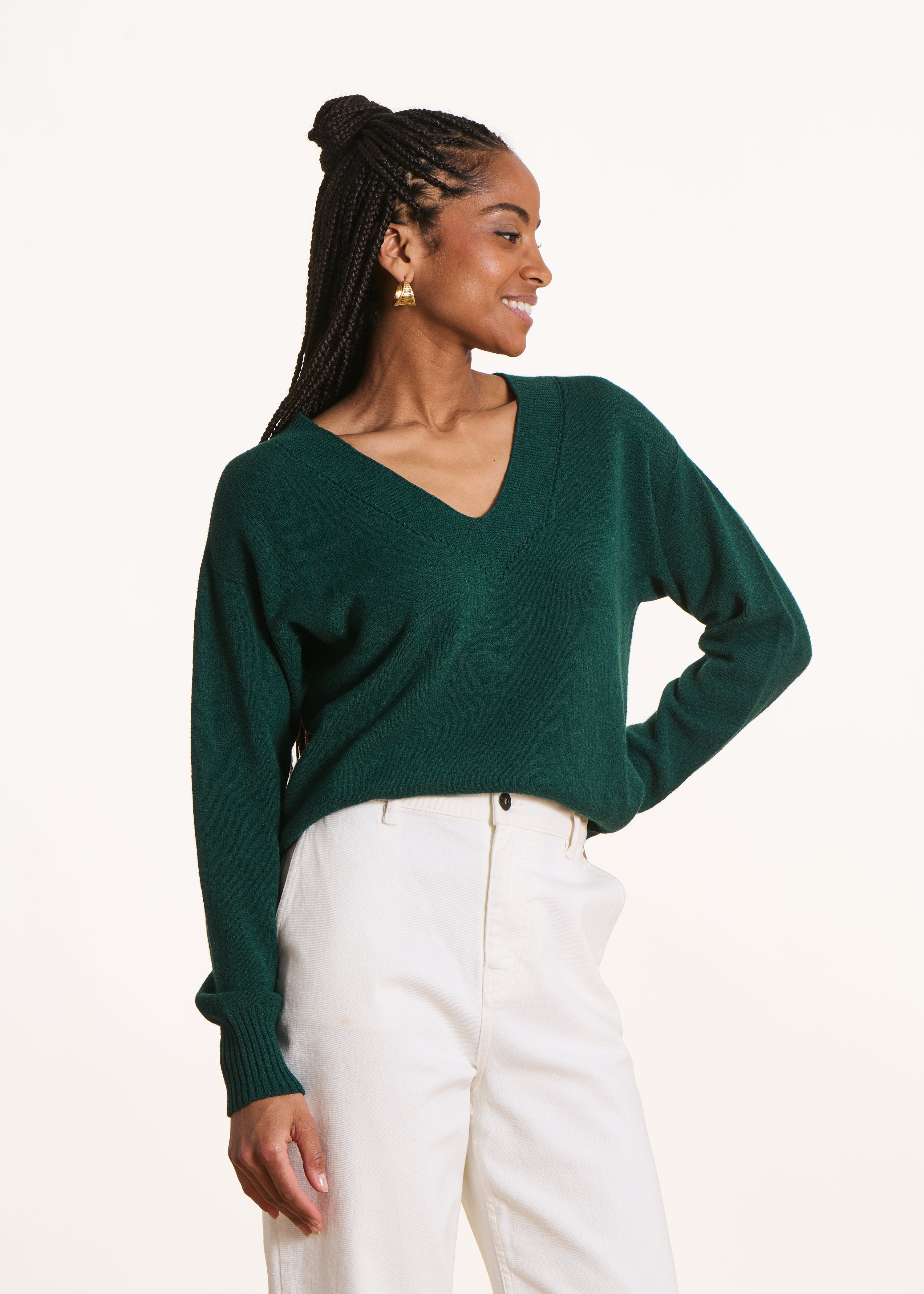 Straight petrol blue V-neck pull-over