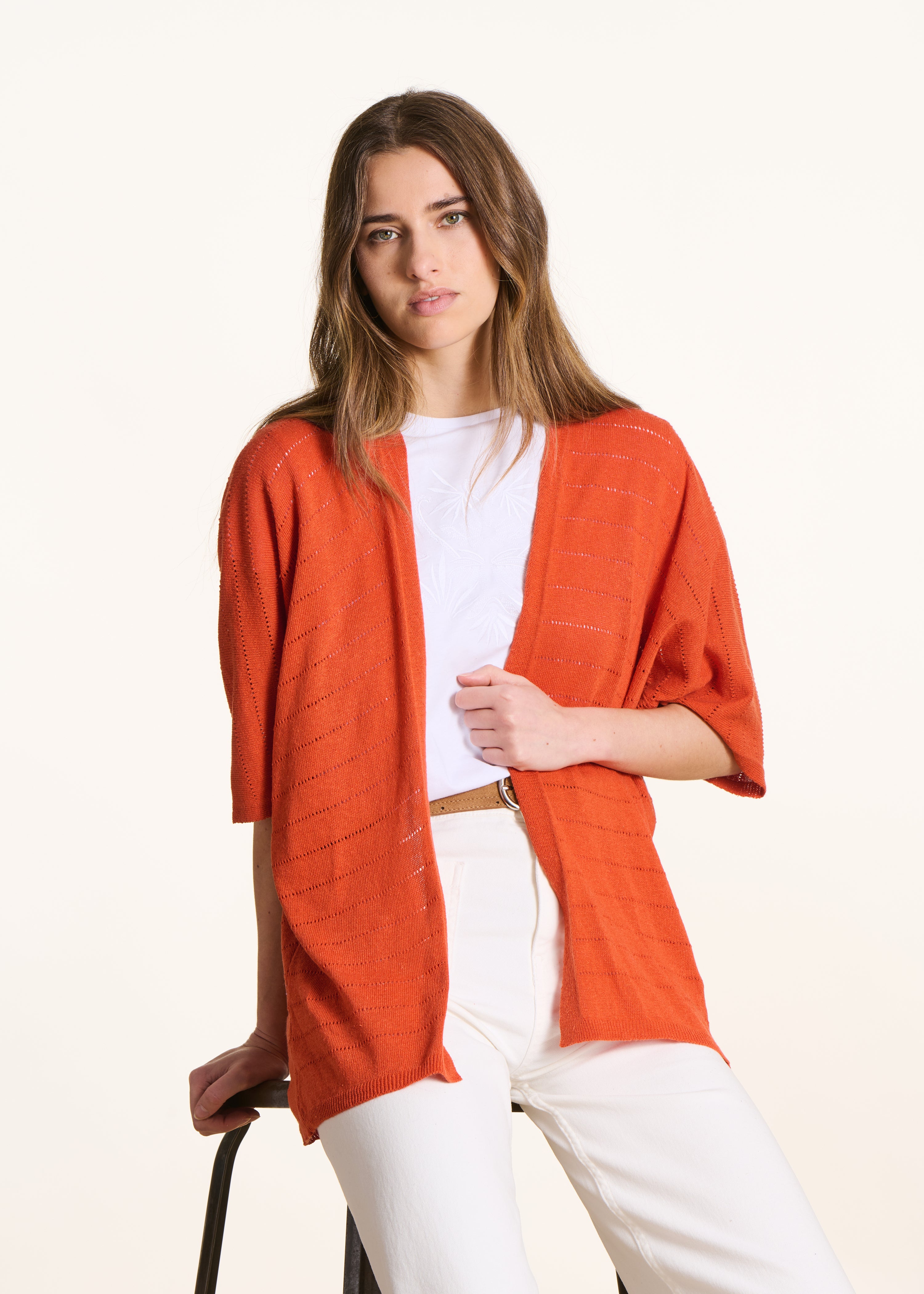Lightweight openwork orange vest with short sleeves