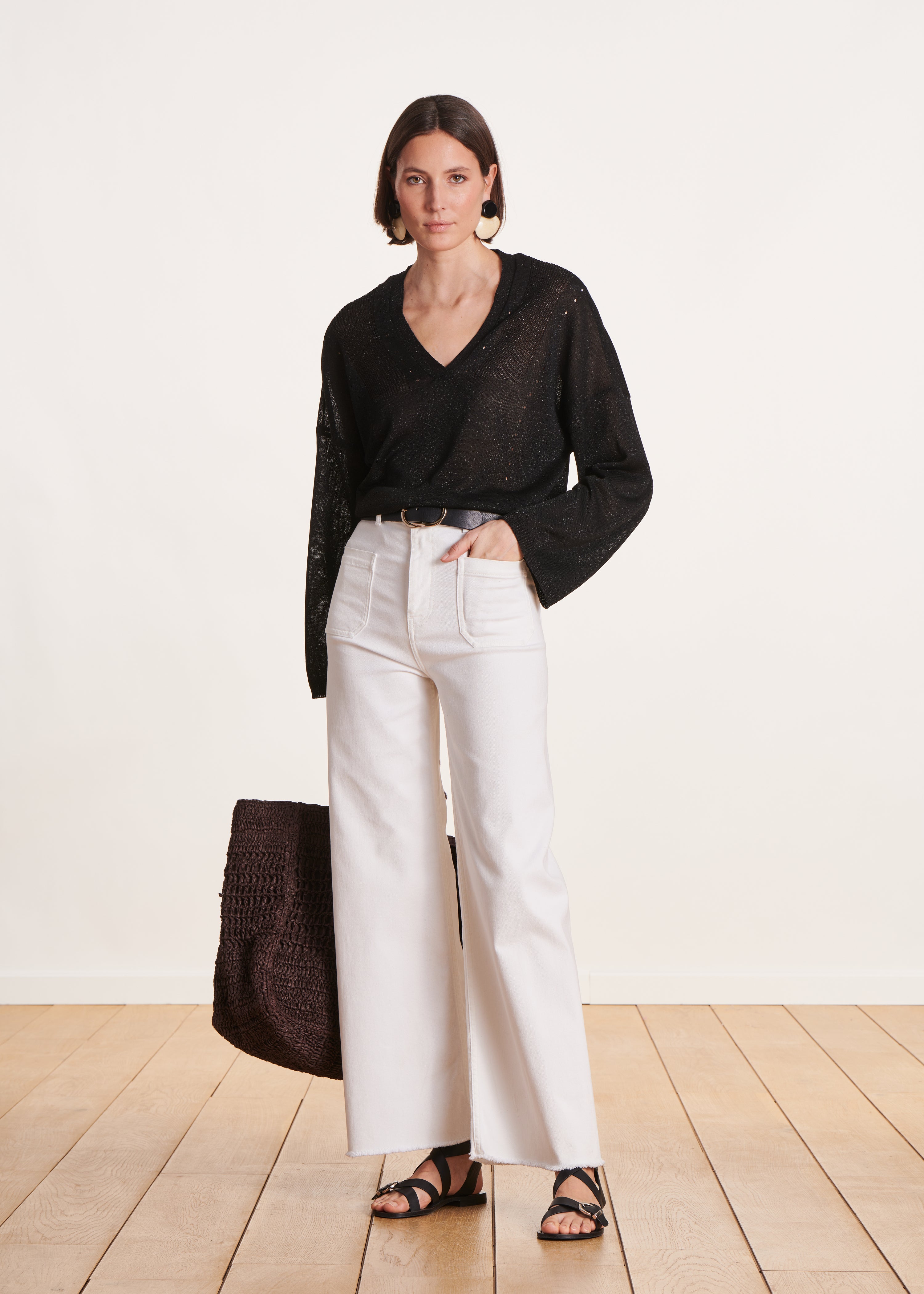 Einfarbiger schwarz Oversize-Pullover mit V-Ausschnitt aus irisierender Maschenware