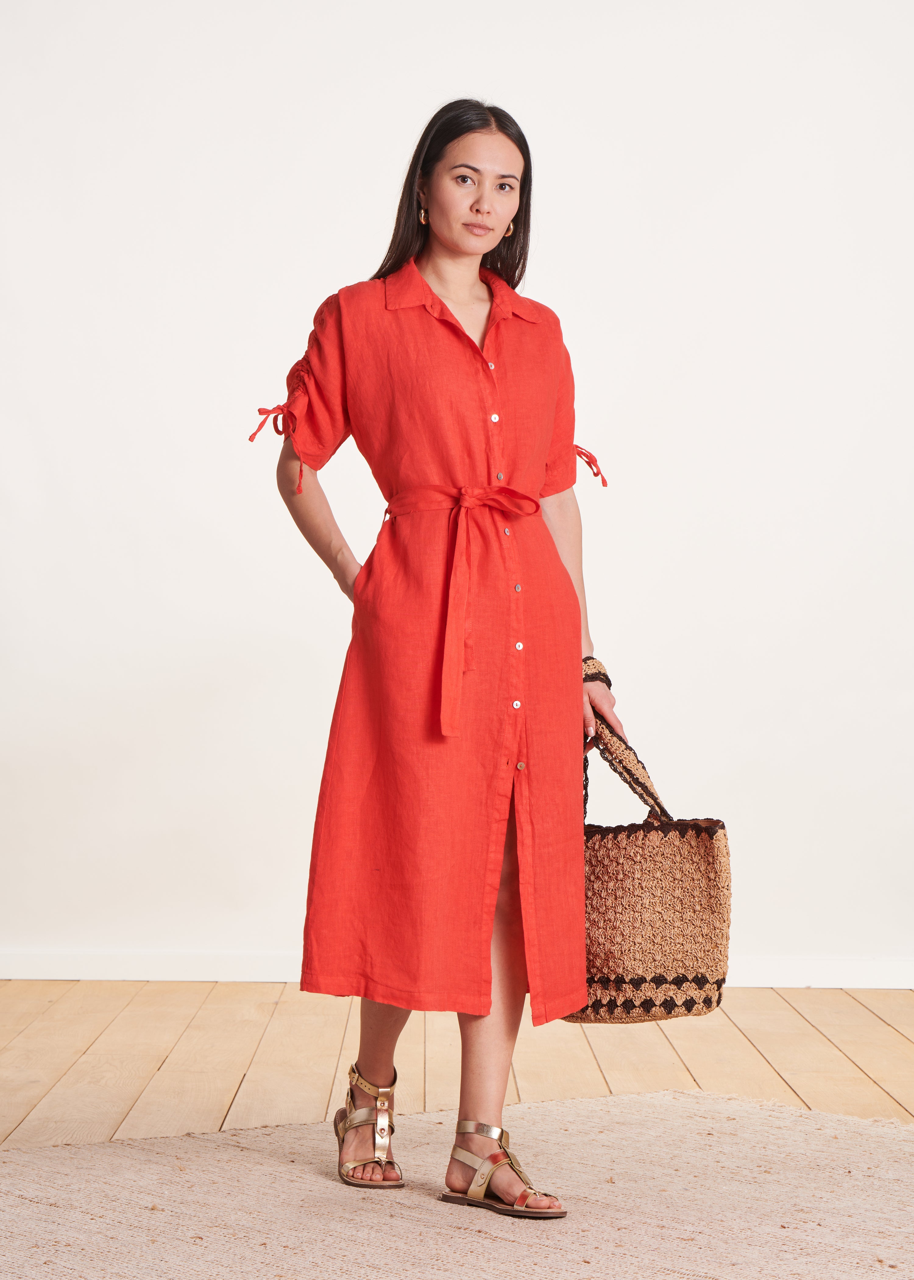 Robe chemise mi-longue oversize orange en lin