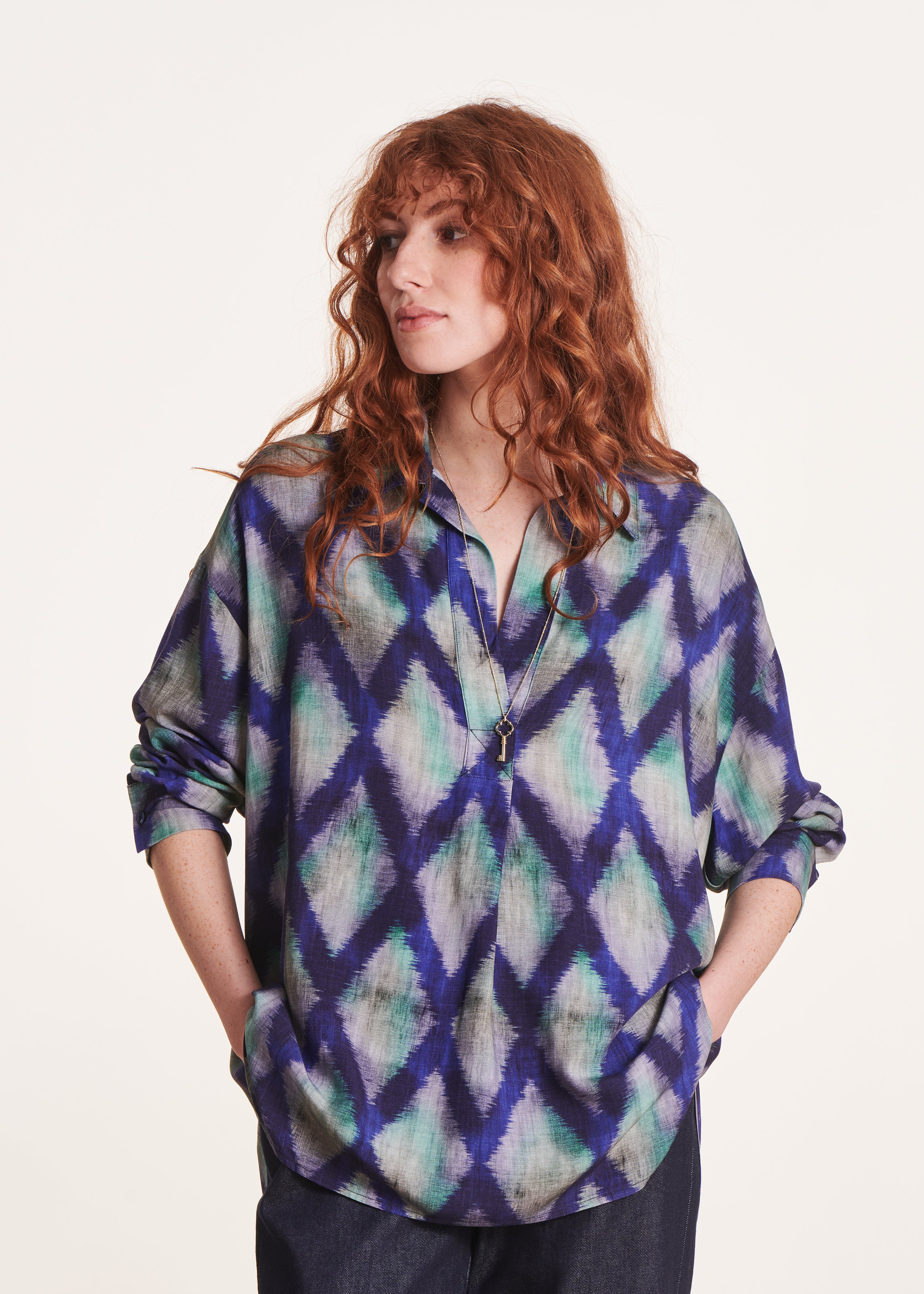 Top oversize bleu à imprimé
