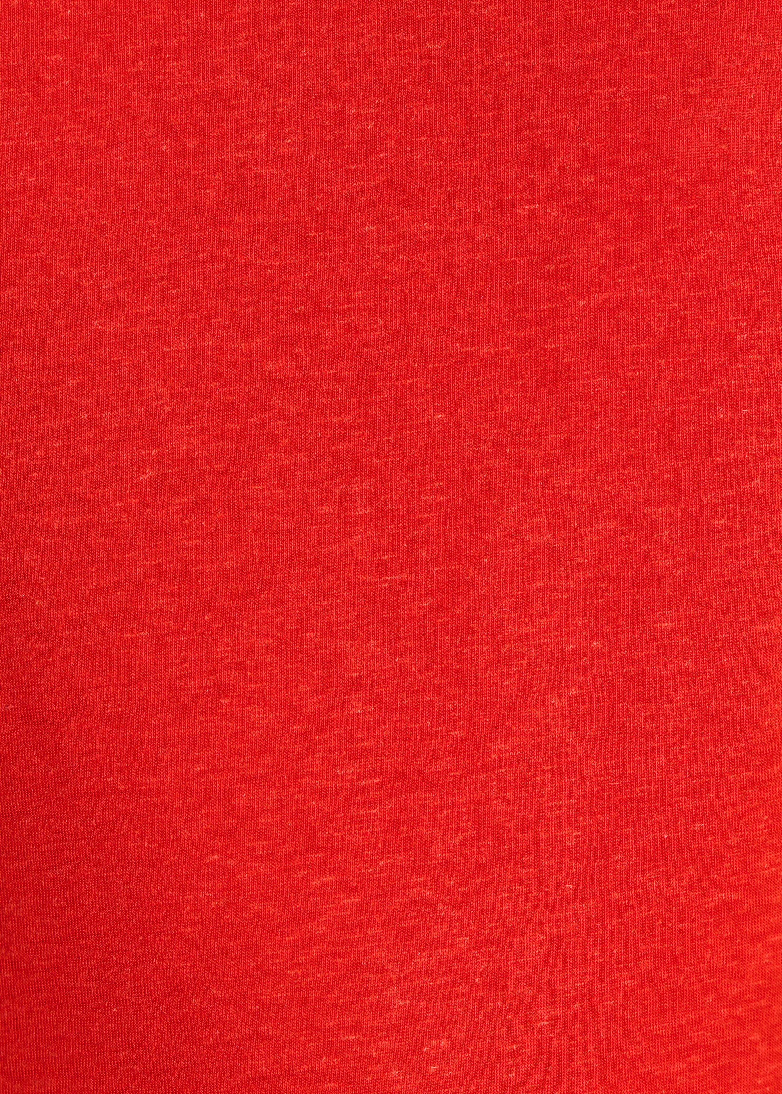 Straight red T-shirt in lyocell and linen with a round neckline