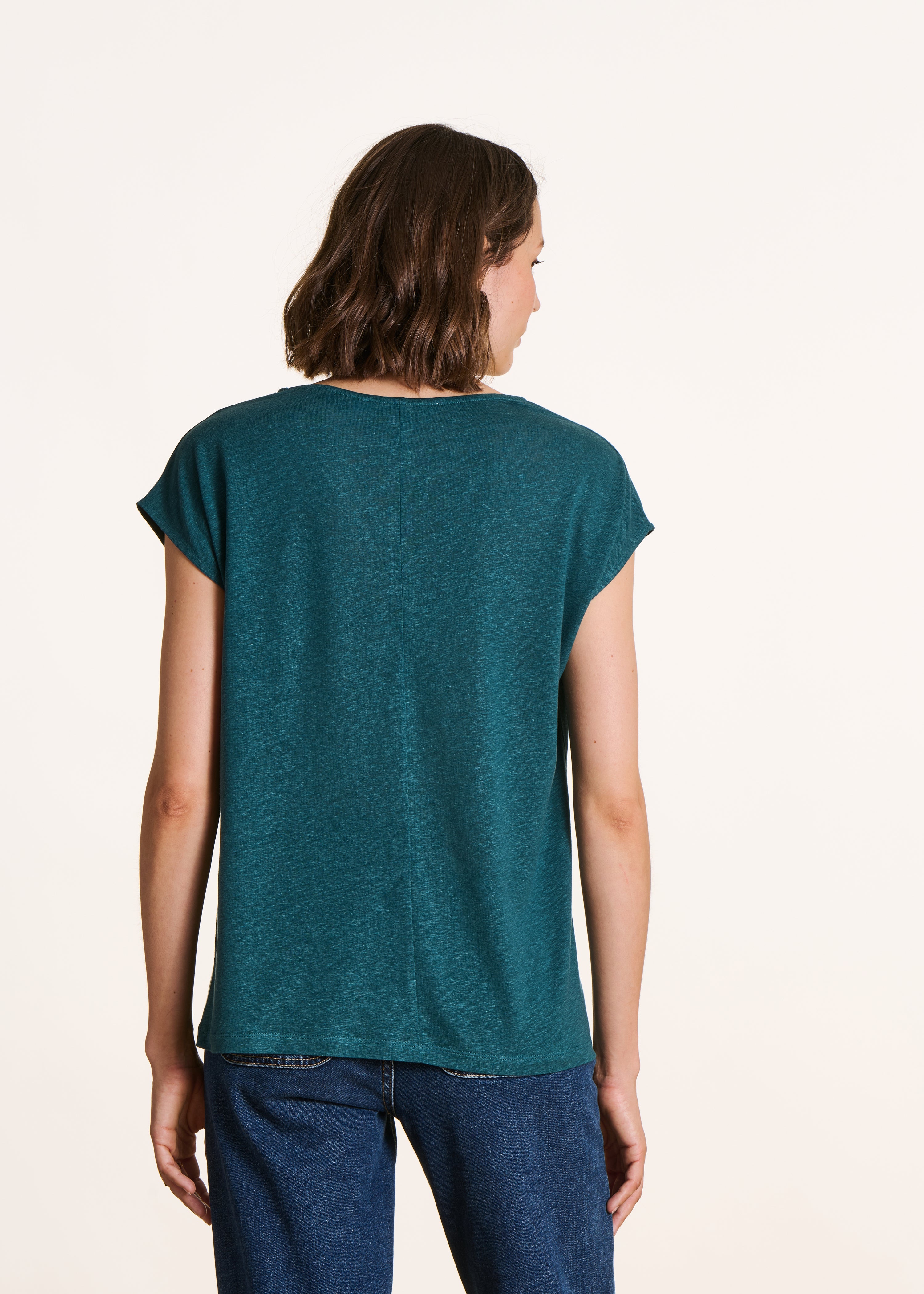Straight petrol blue T-shirt in lyocell and linen with a round neckline