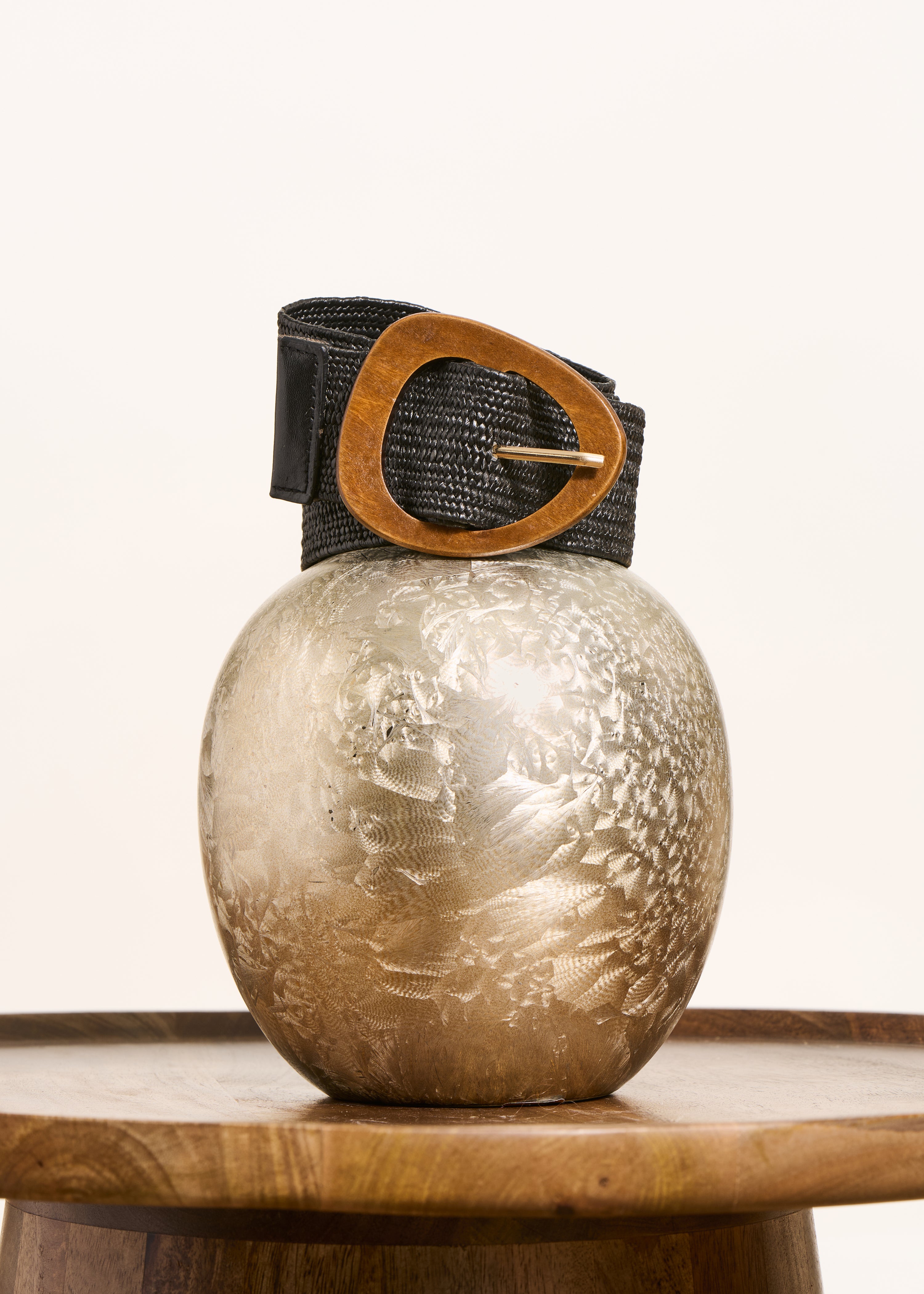 Ceinture noire élastiquée boucle en bois