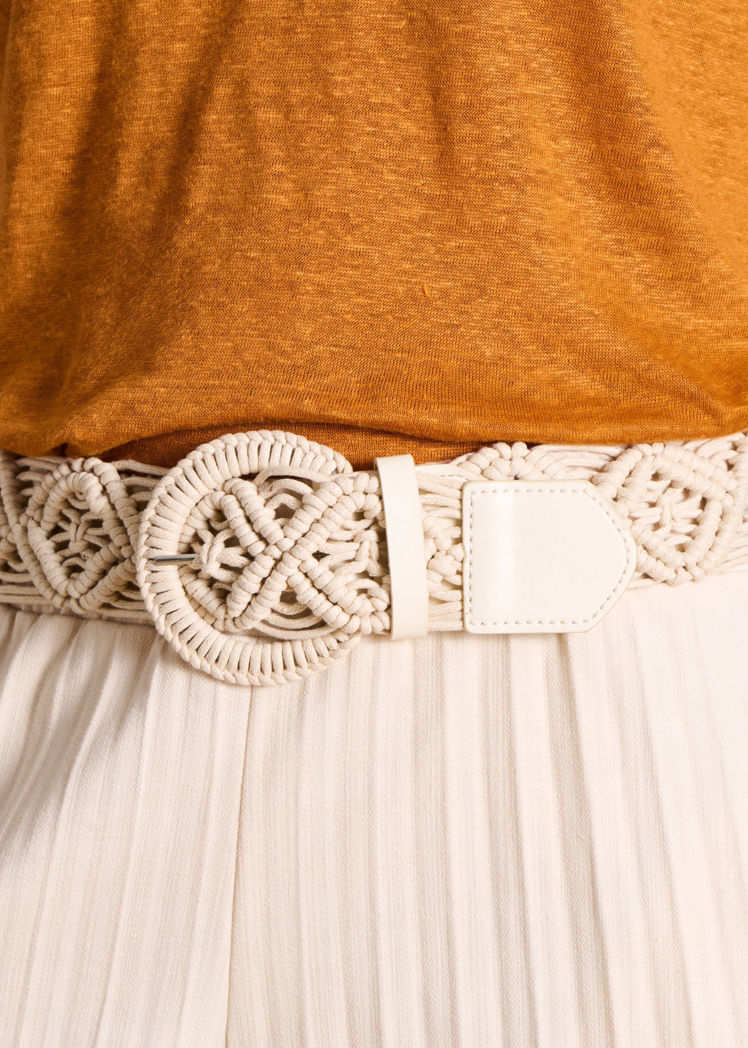 Off-white cotton belt