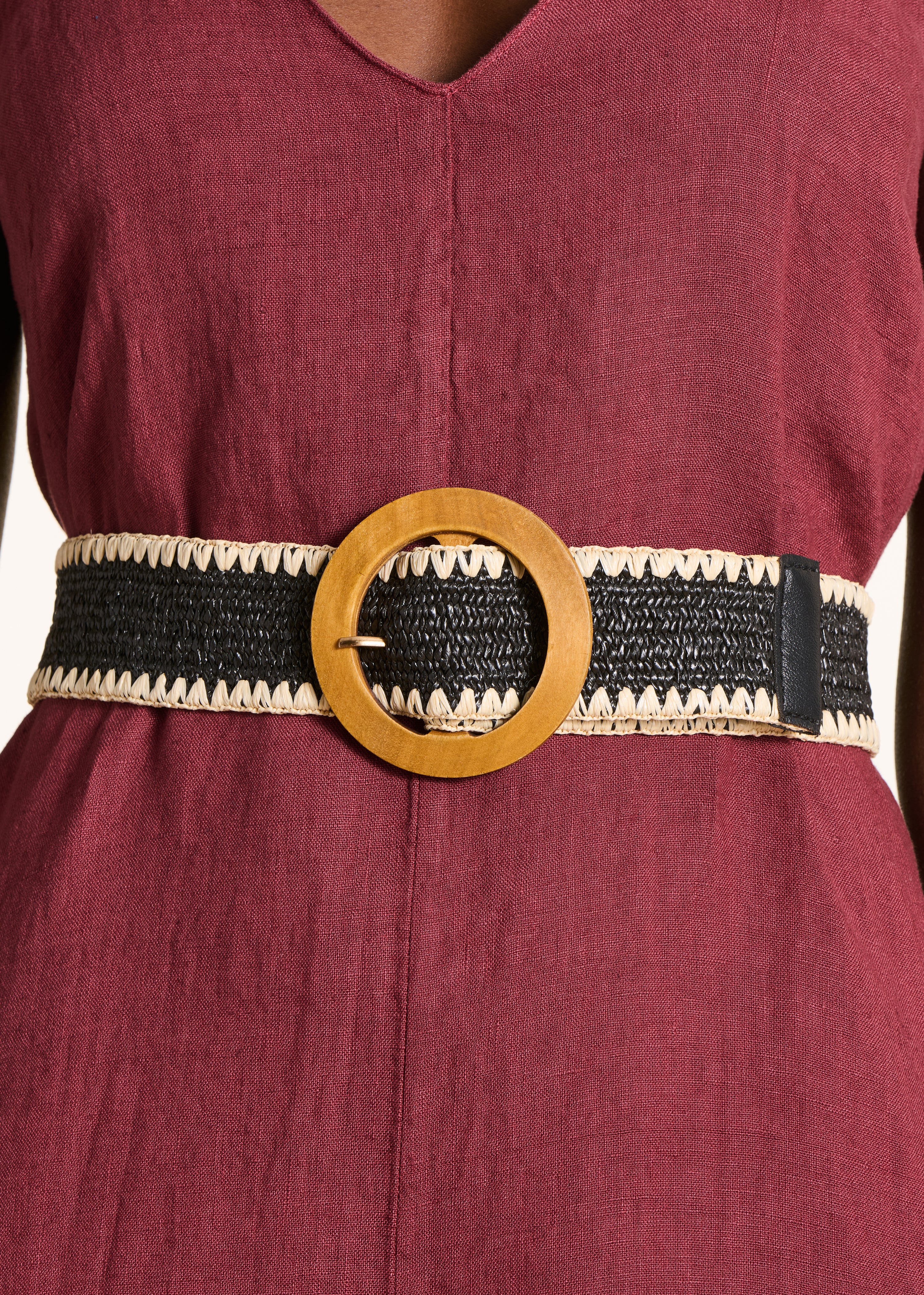Black elastic belt