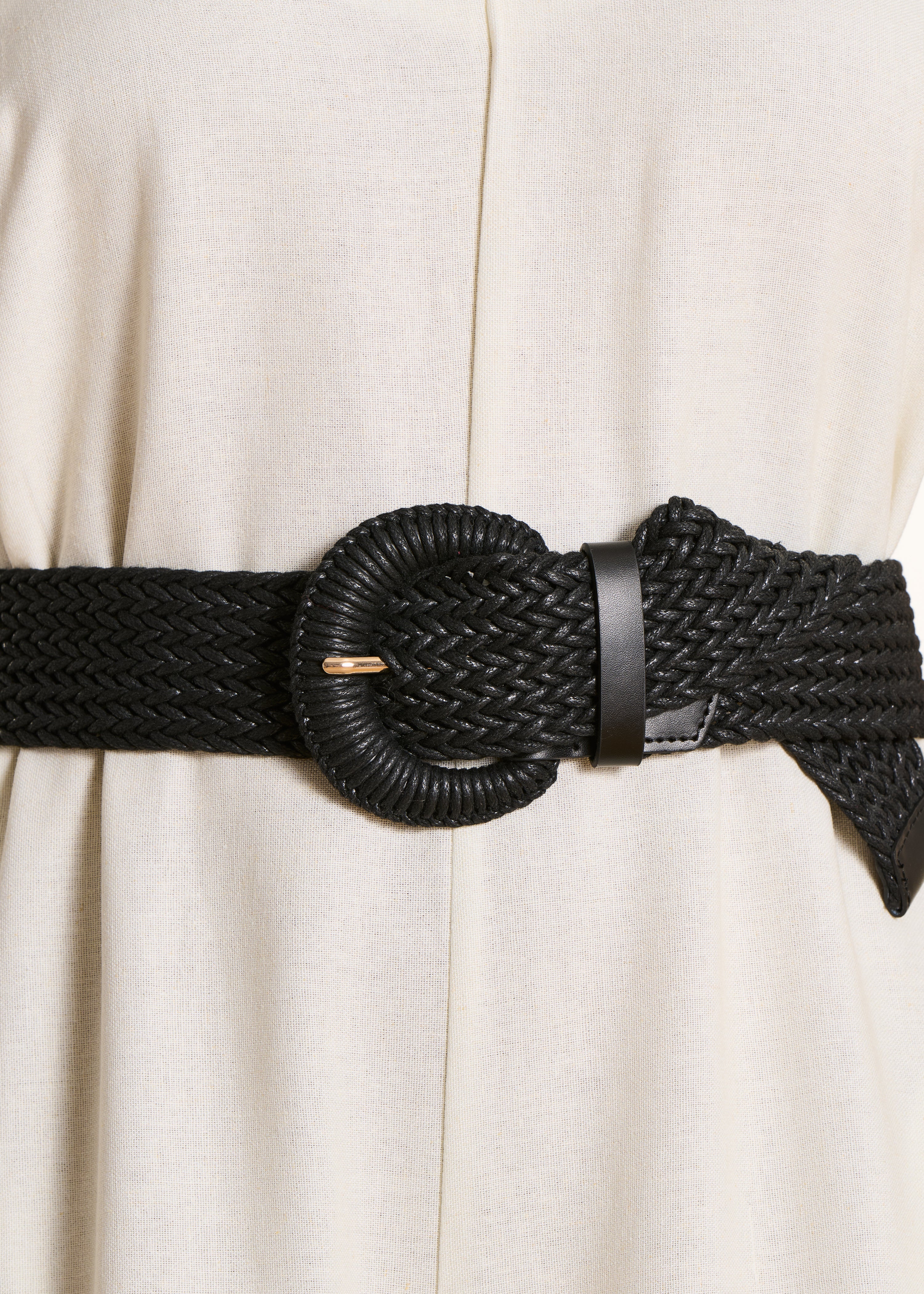 Wide black elastic belt