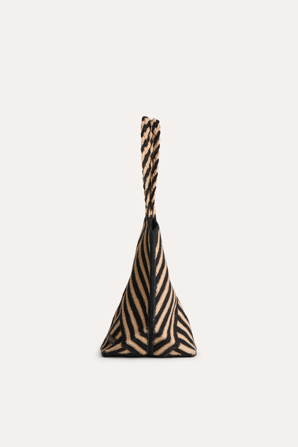 Jutetasche mit schwarzen Streifen