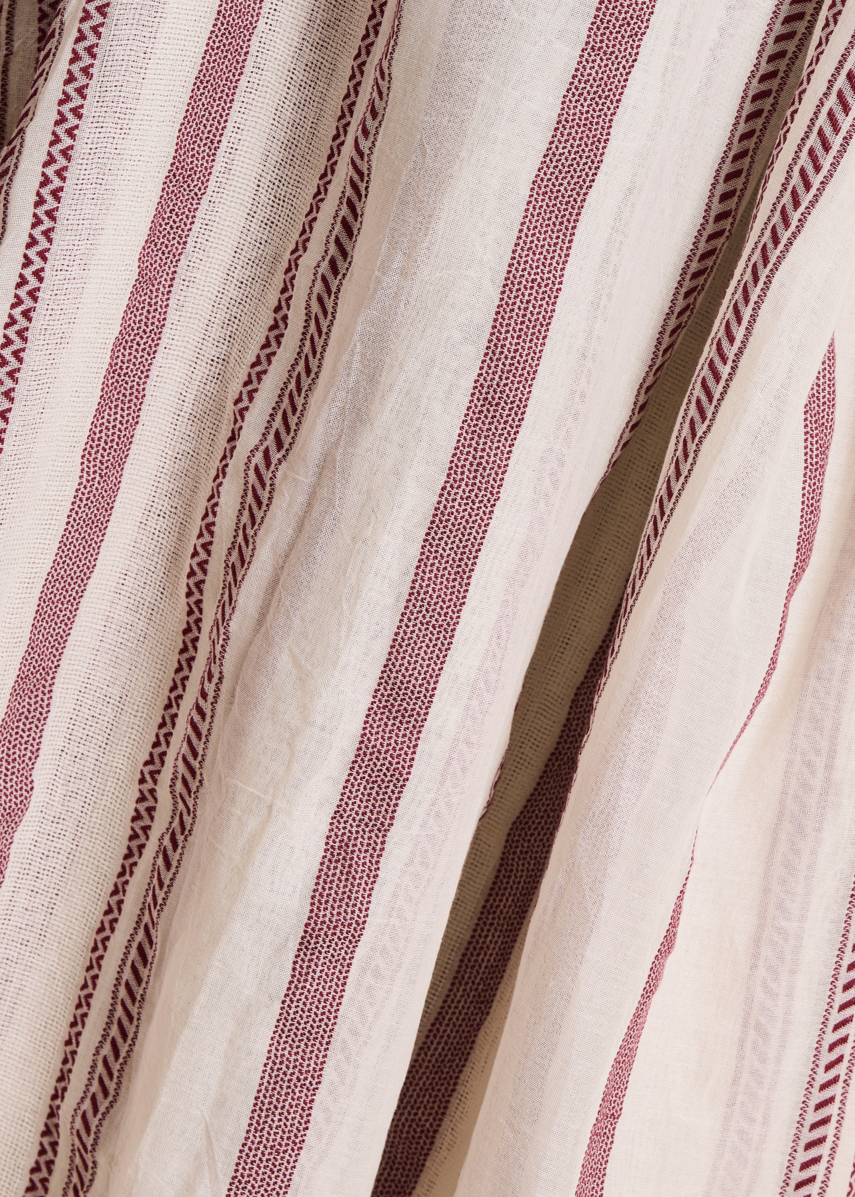 Cotton scarf with burgundy stripes