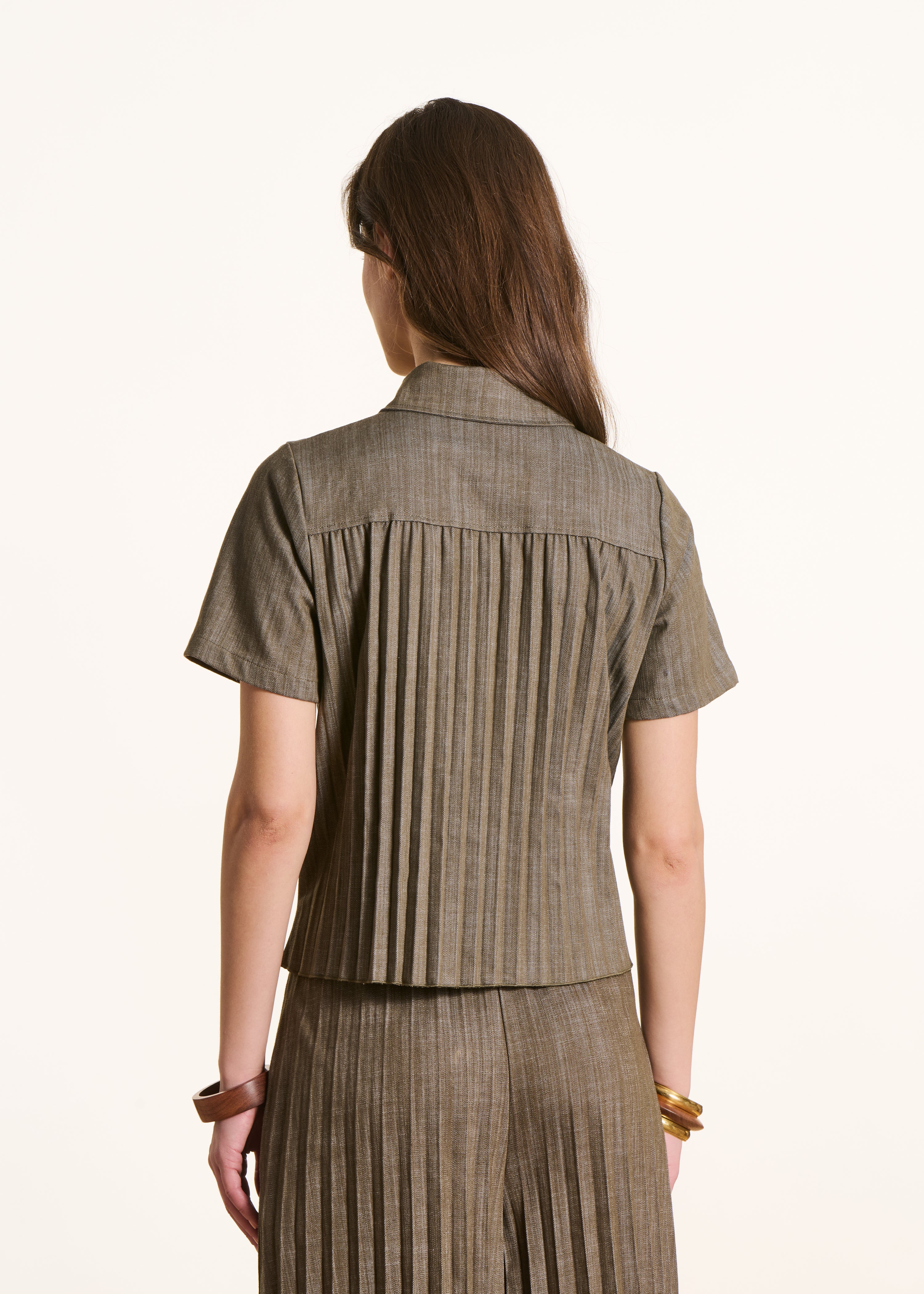 Short-sleeve shirt in khaki denim