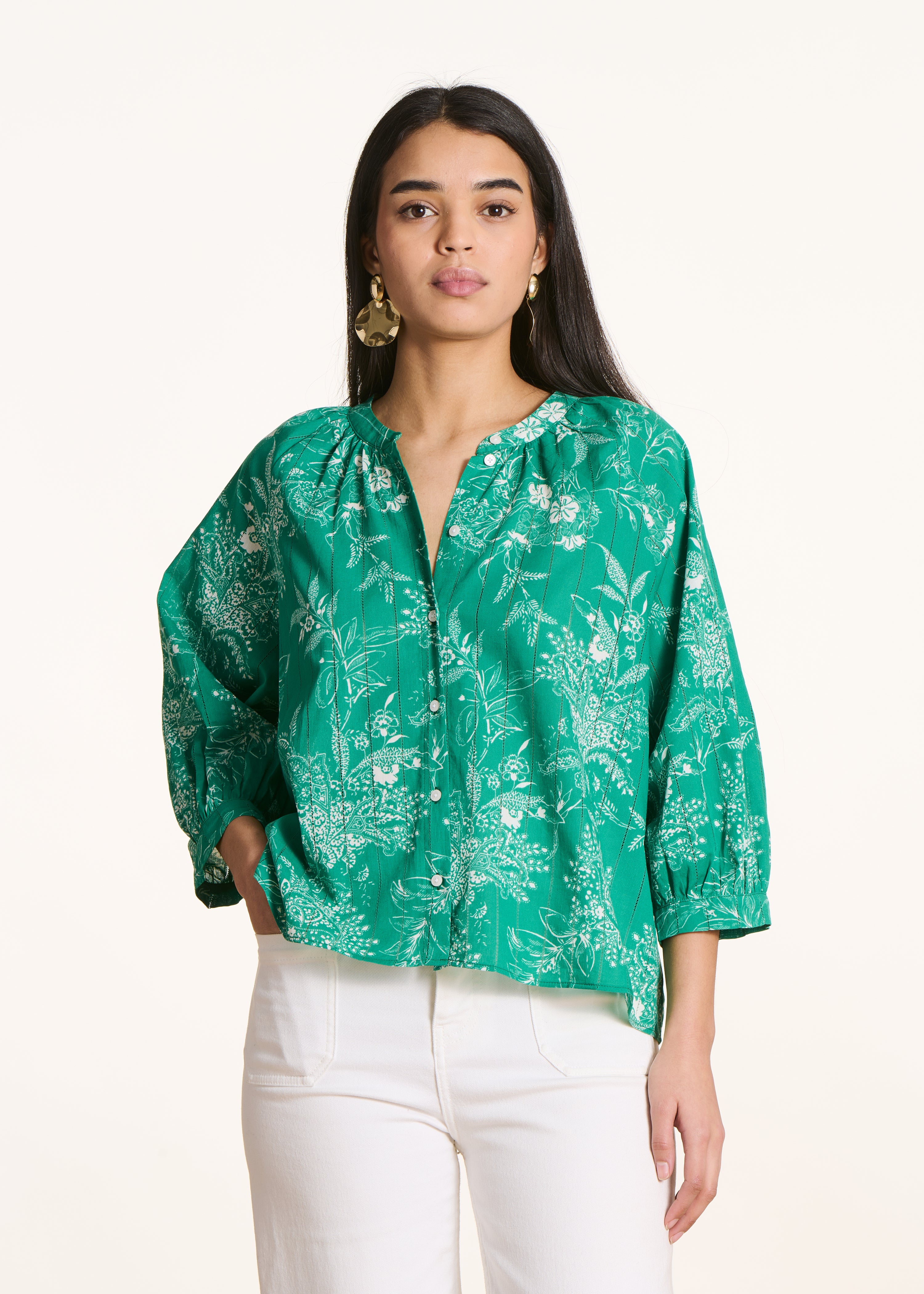 Green blouse with floral print in organic cotton voile