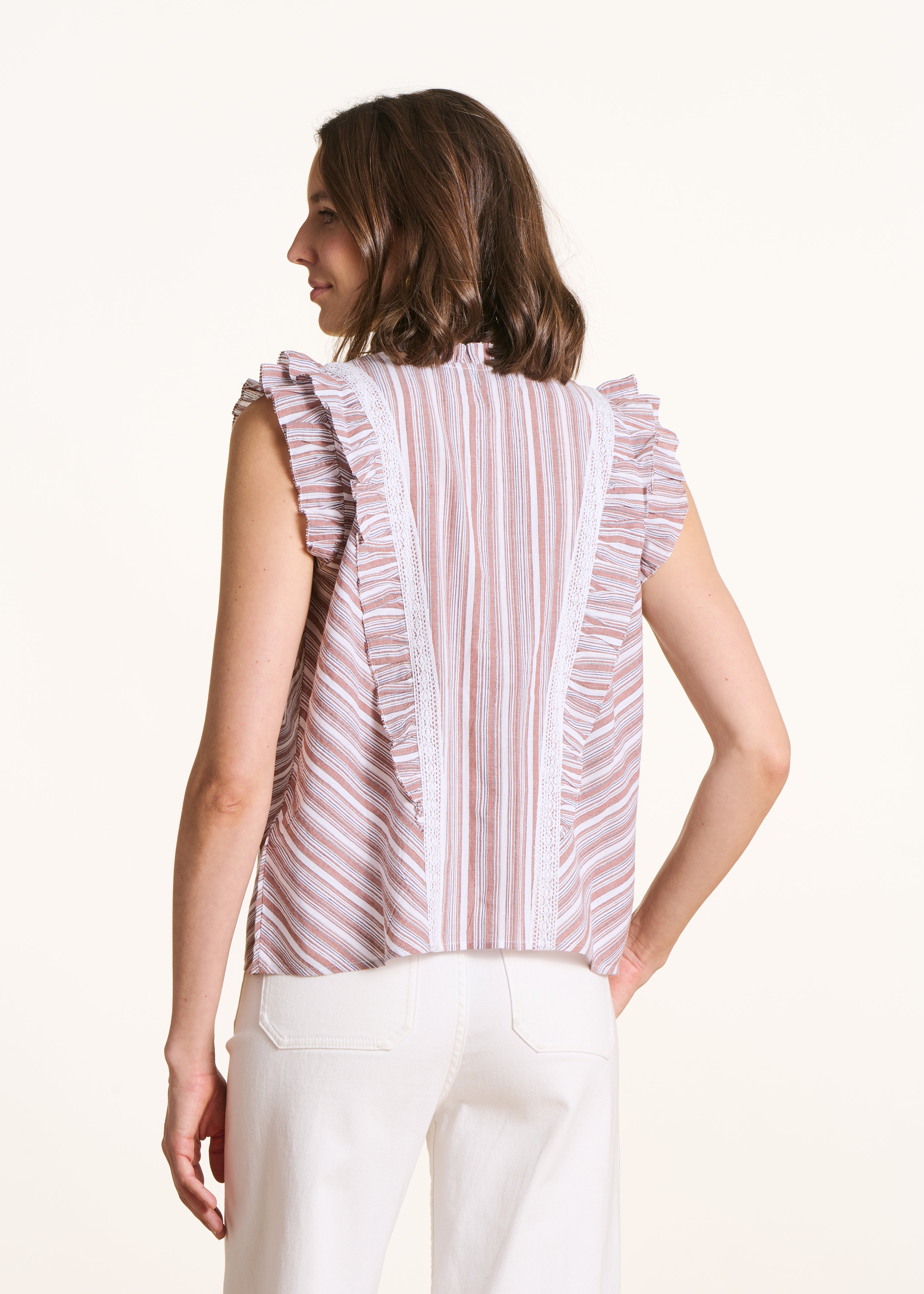 Camisa sin mangas a rayas blanco y marrón