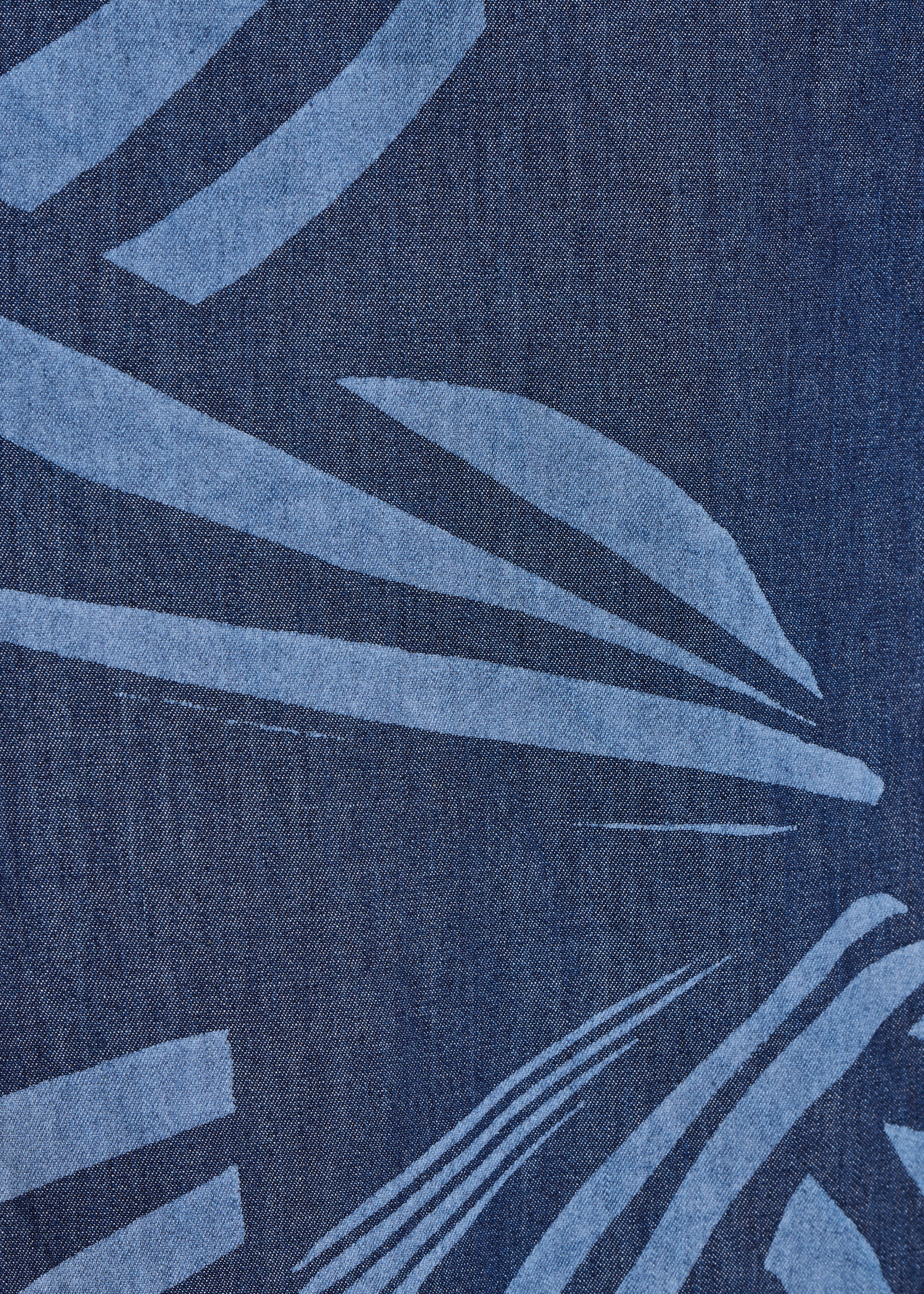 Macacão azul-marinho com alças em algodão estampado