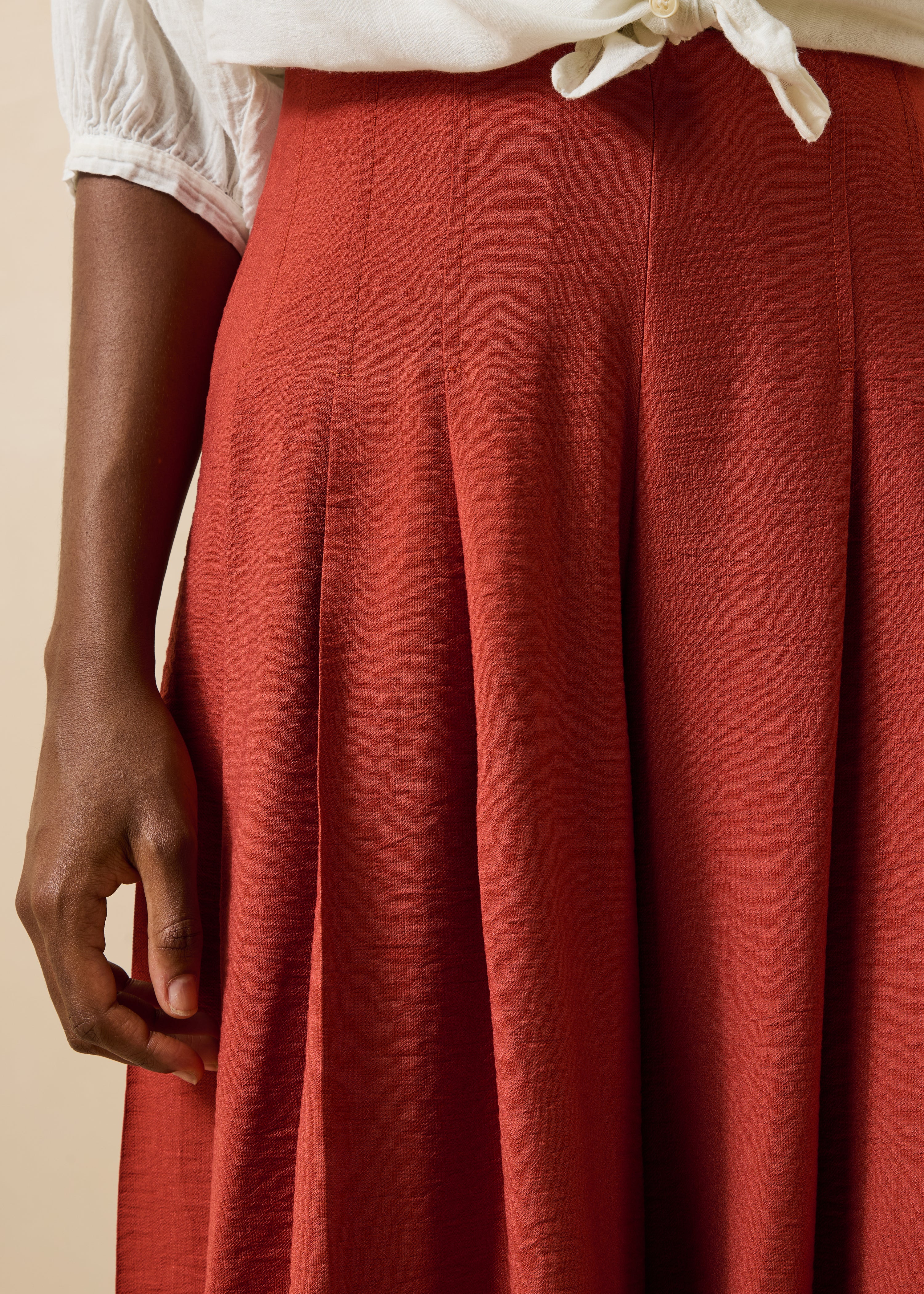 Wide-leg terracotta pants with high elastic waist
