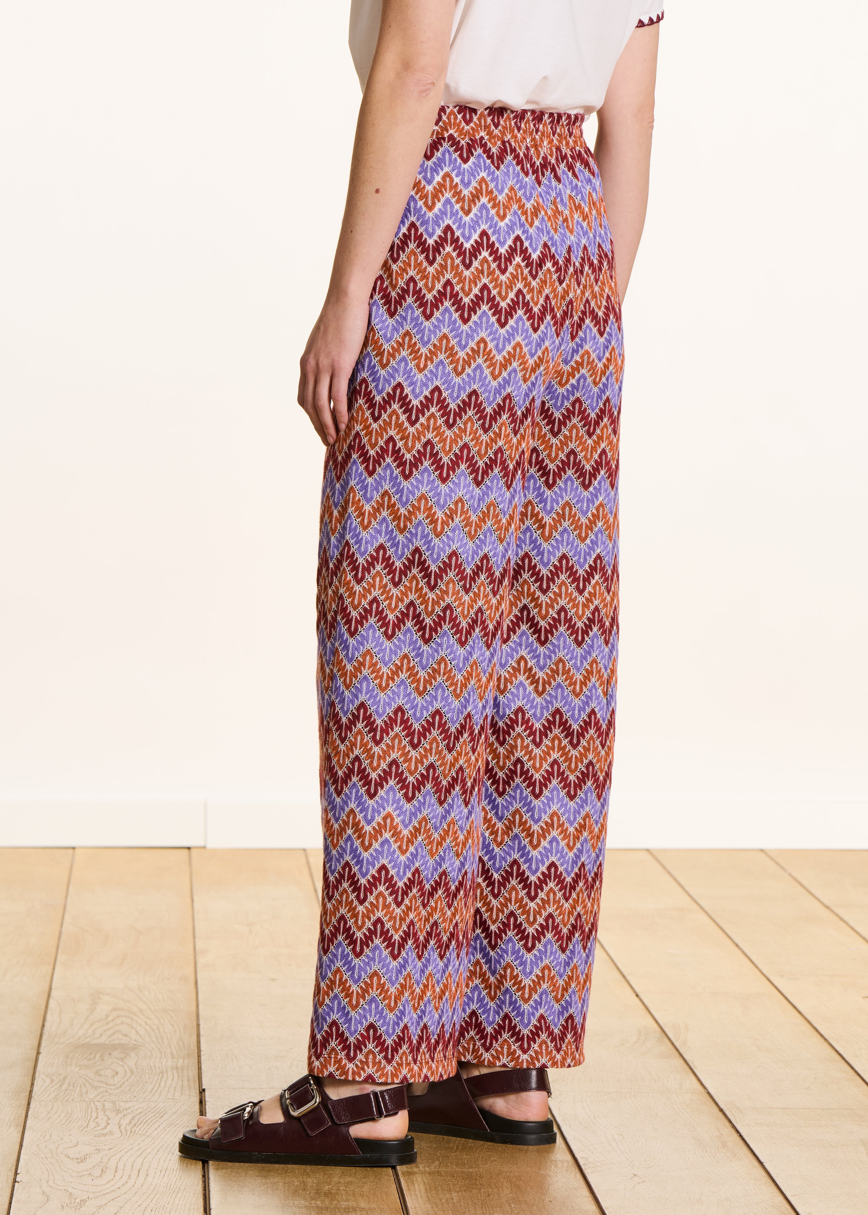 Straight 7/8 Crochet Pants in Mauve