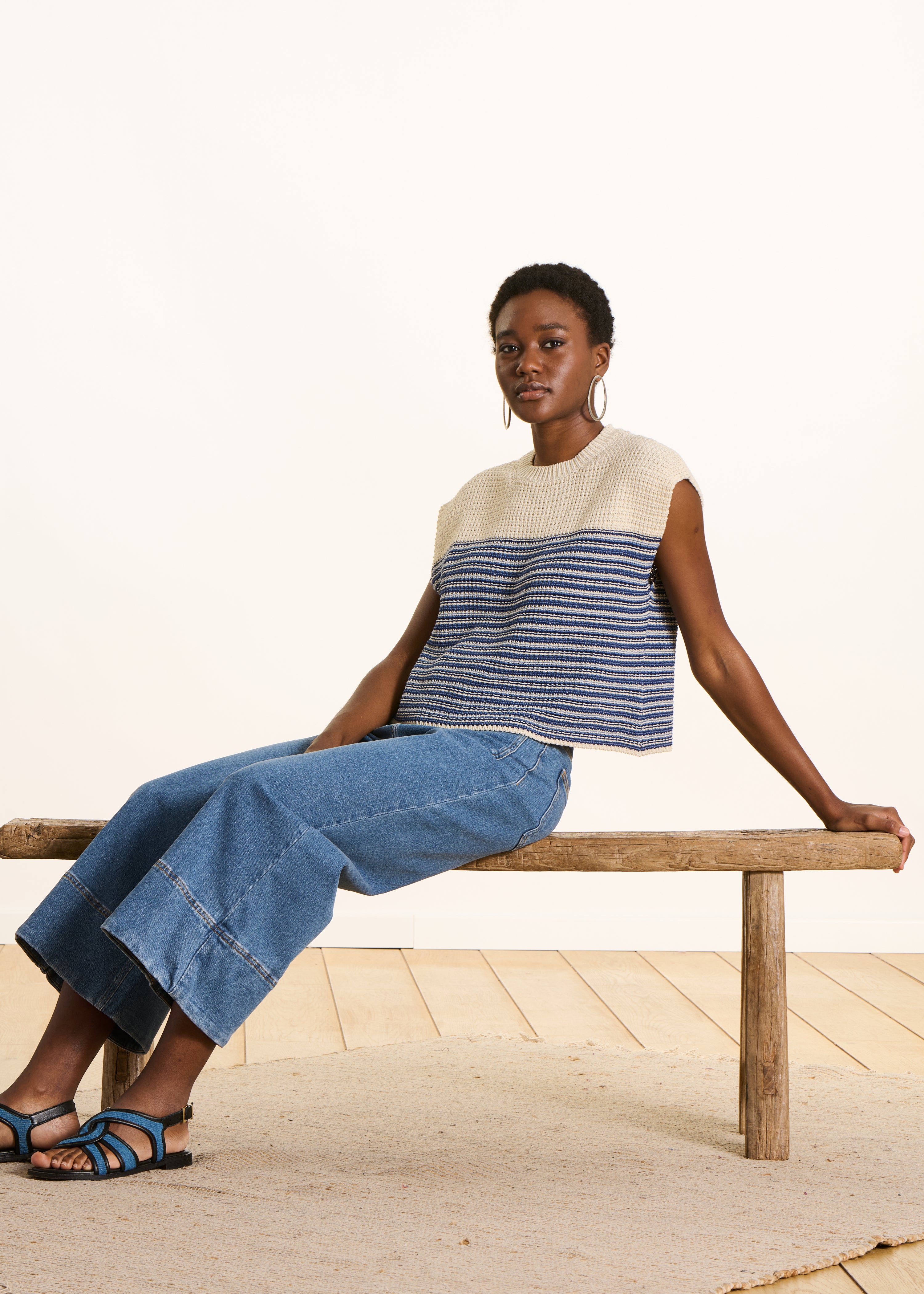 Short-sleeve striped blue cotton sweater