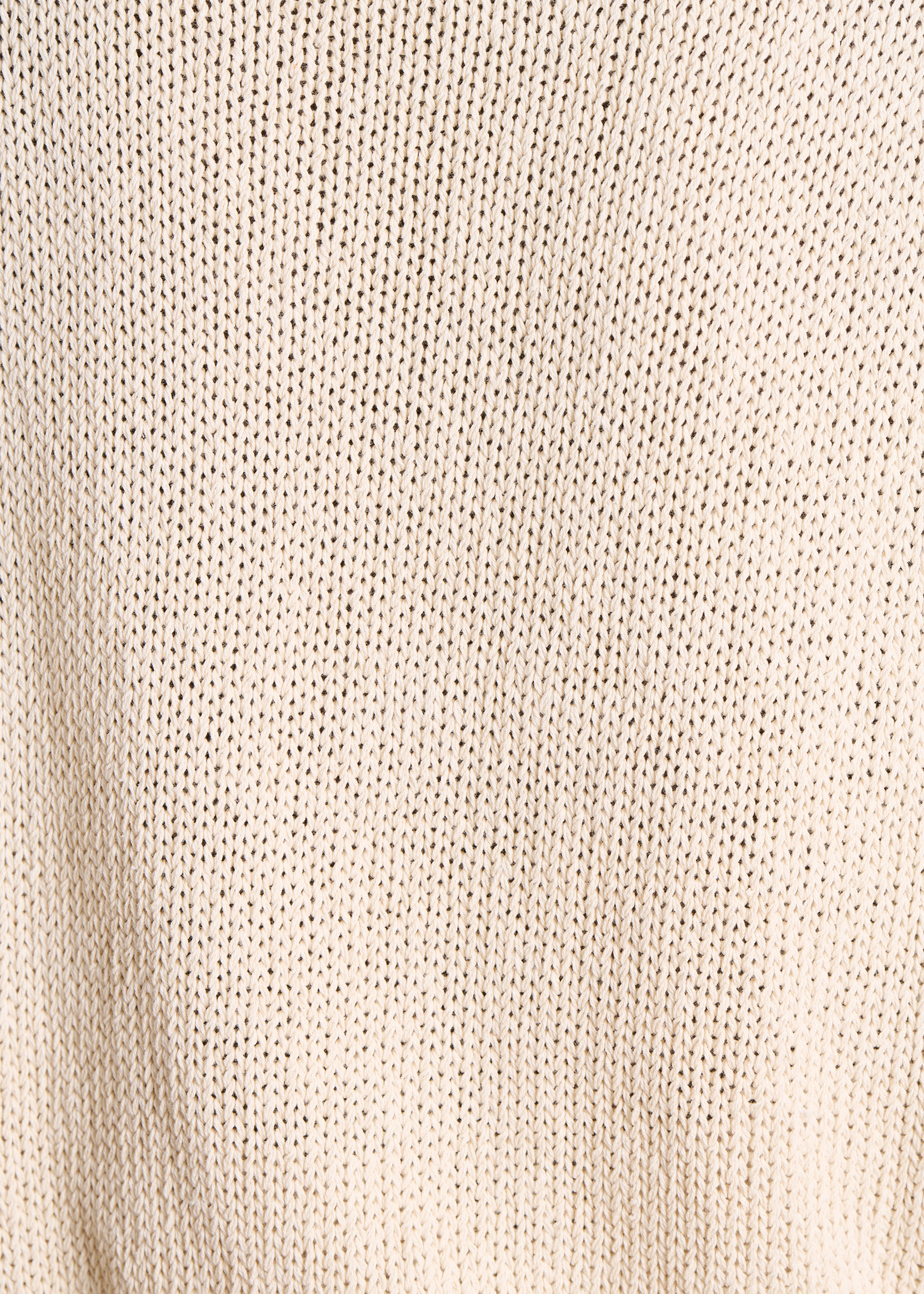 White and brown round neck short sleeve sweater