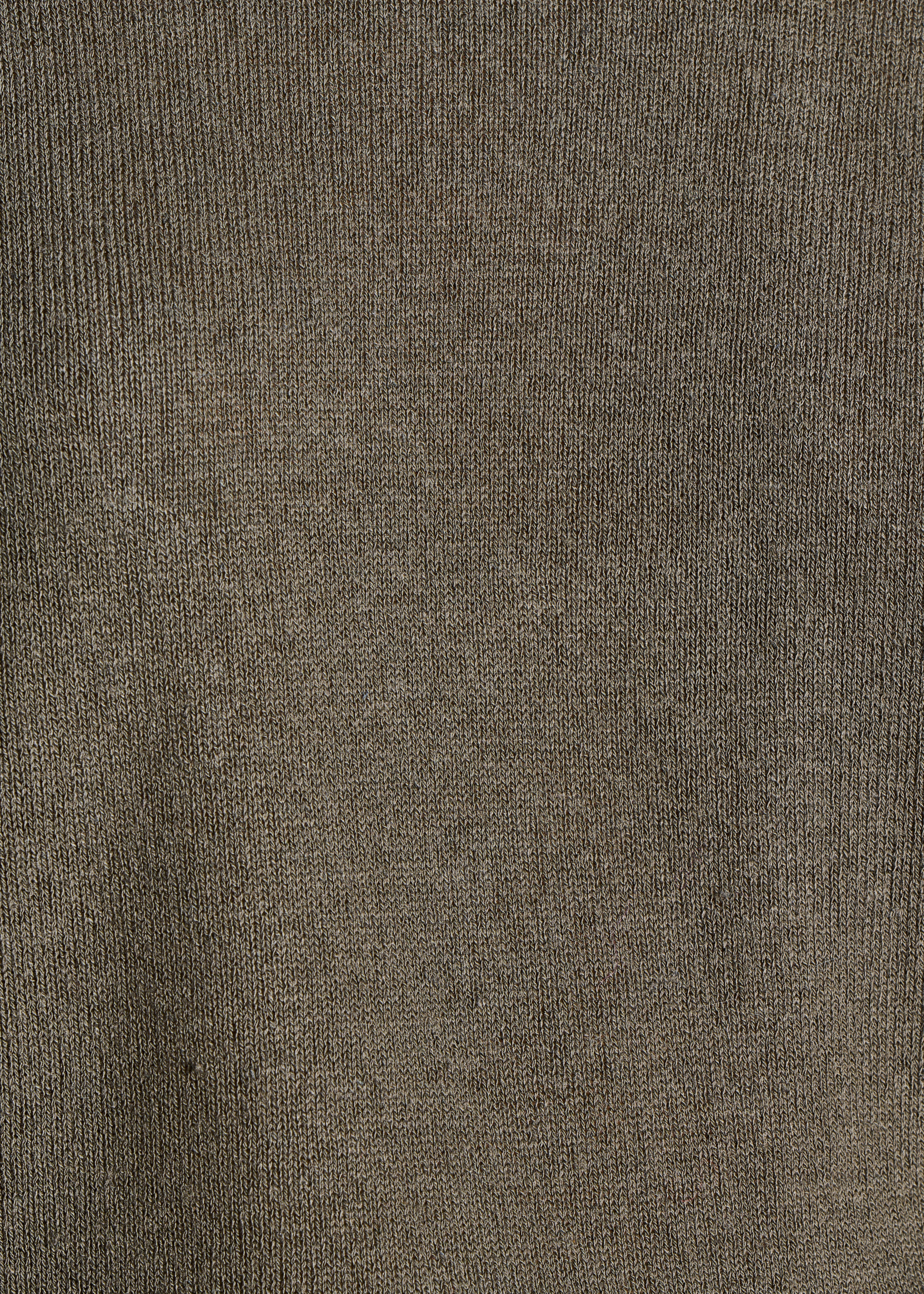 Fine knit khaki sweater with boat neckline