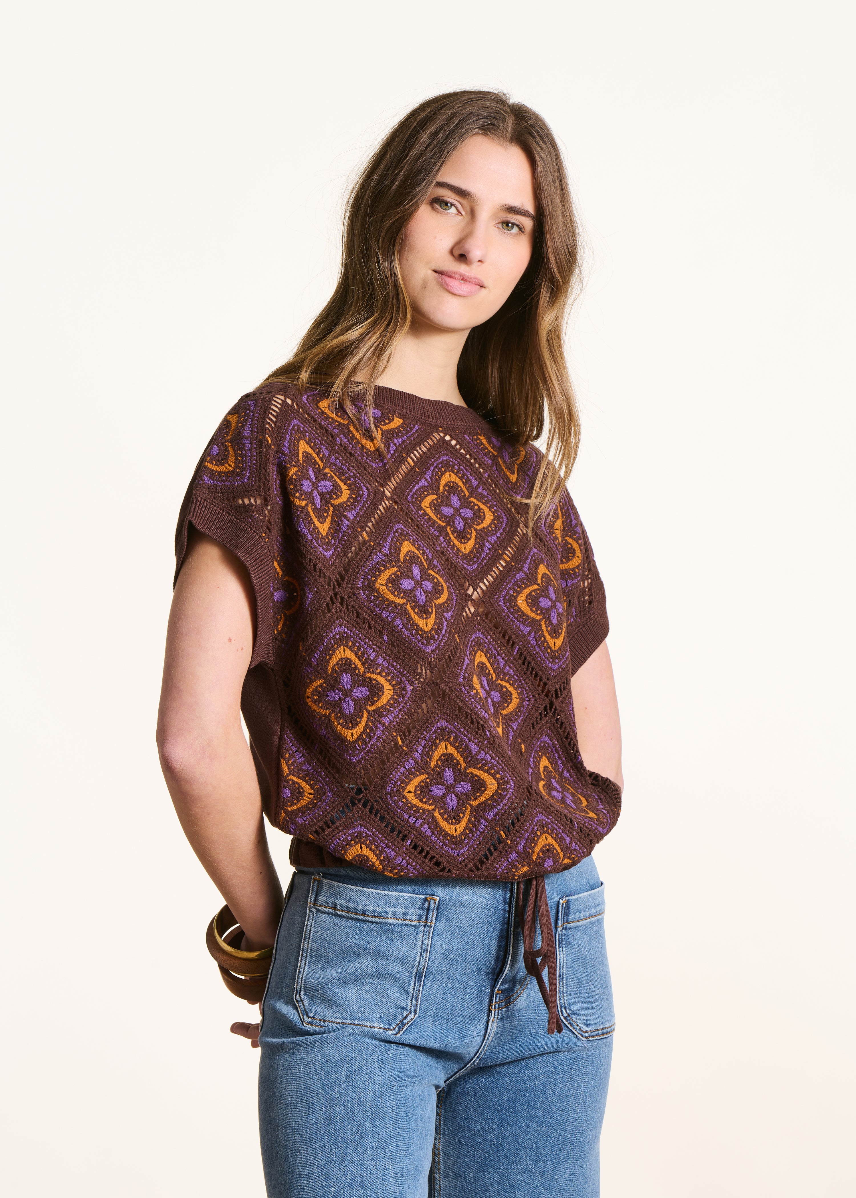 Pull marron manches courtes en maille crochet