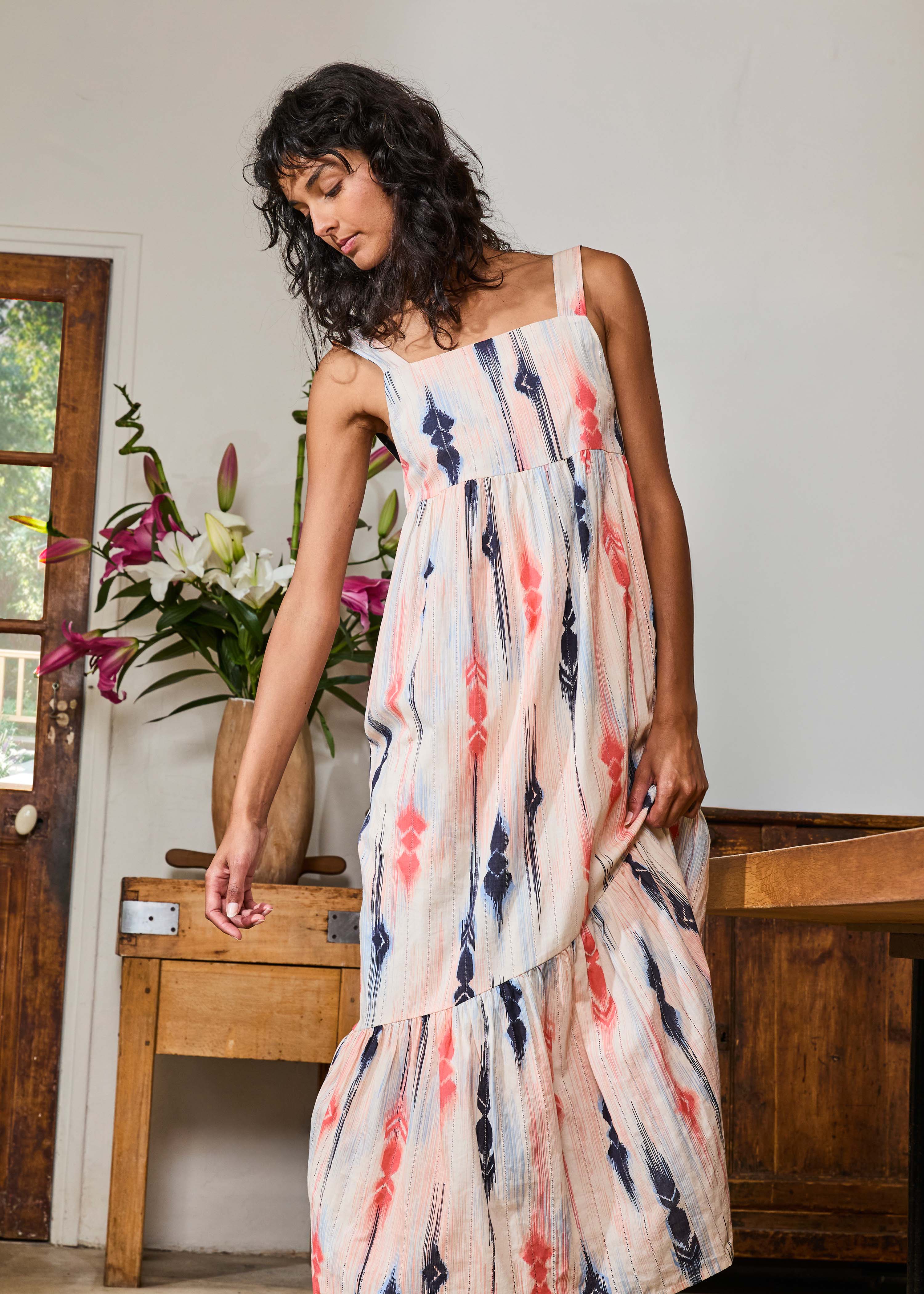 Long dress with pink and blue print