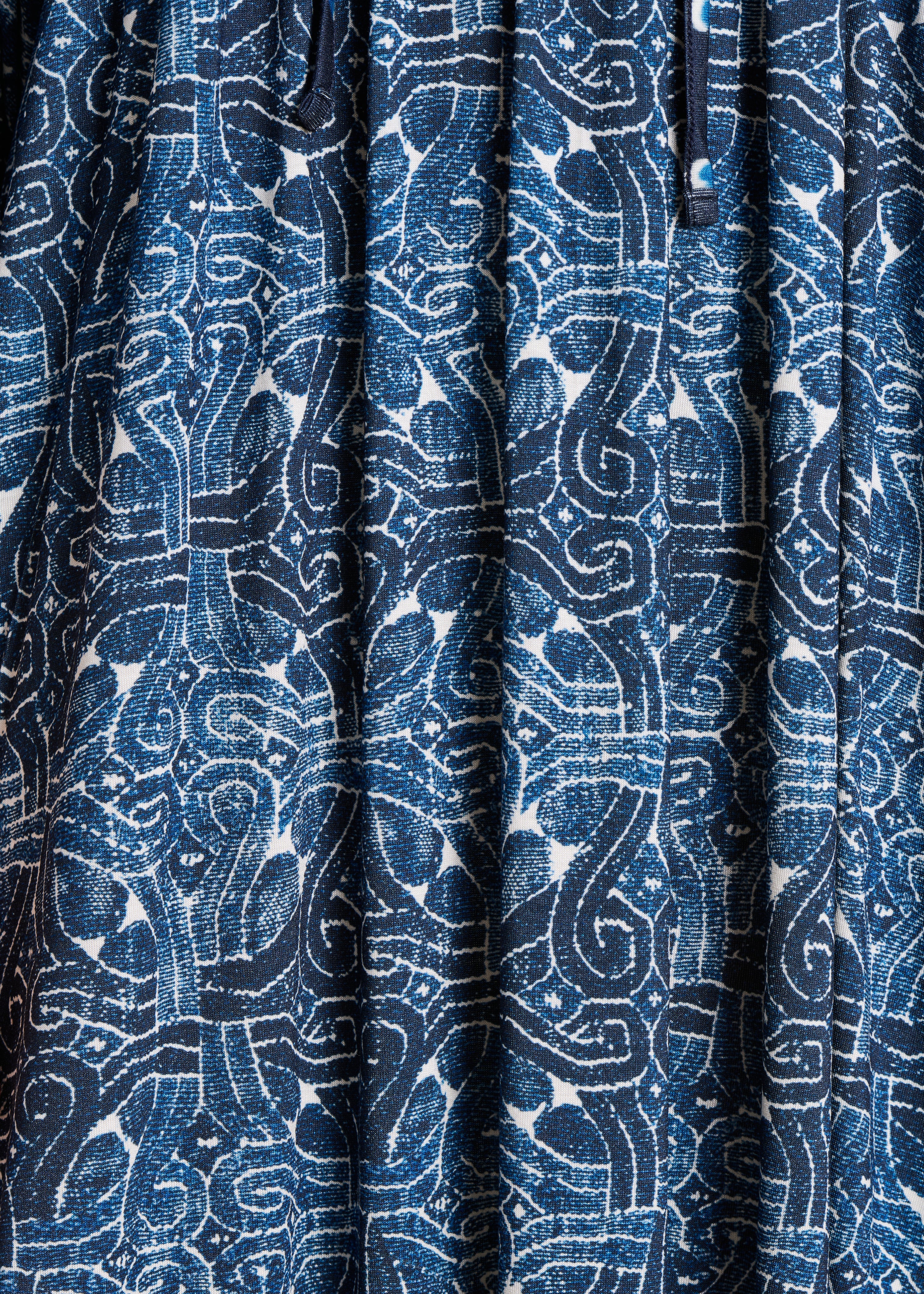 Robe longue ample bleue patchwork d'imprimés
