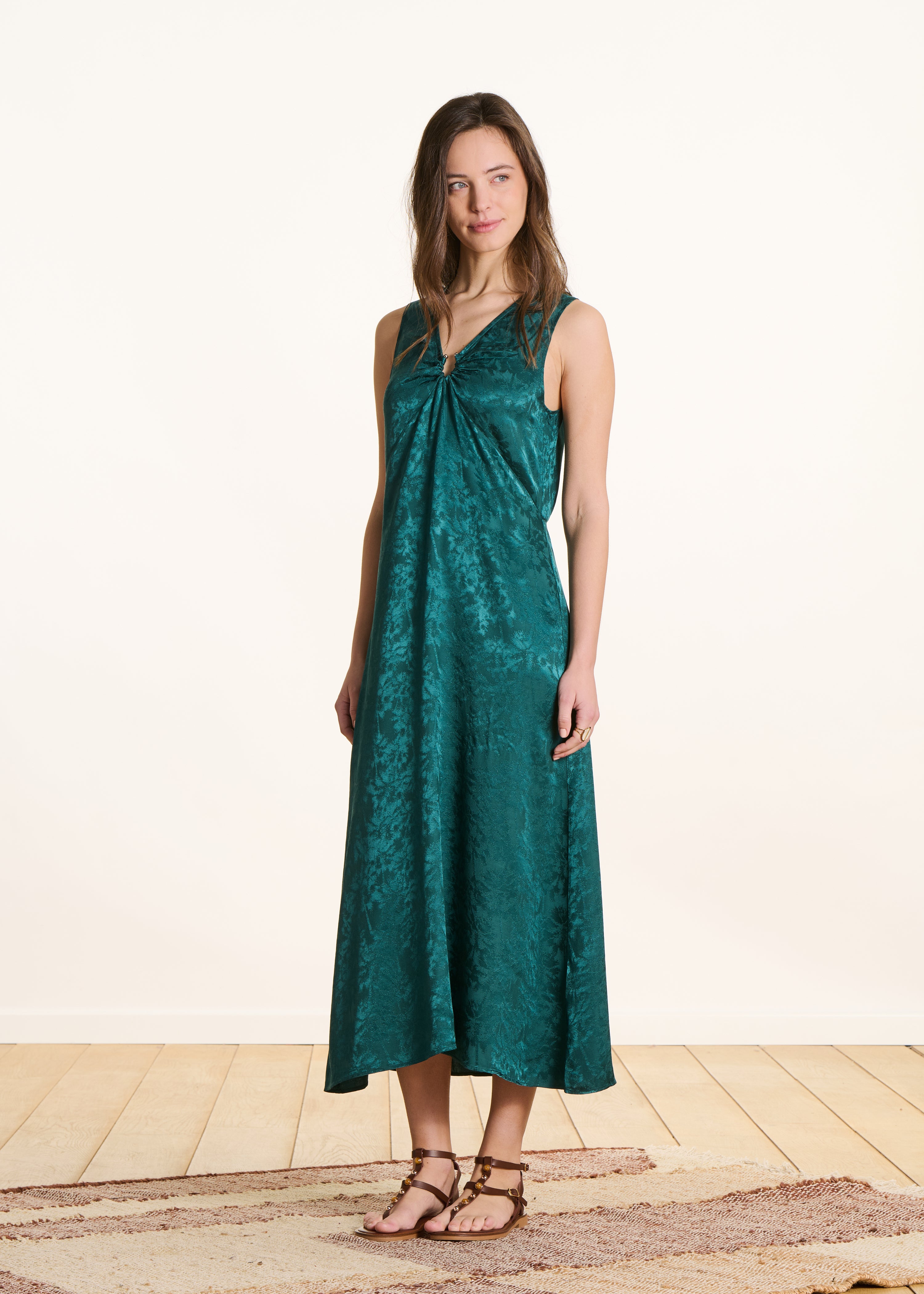 Long fluid petrol green jacquard dress
