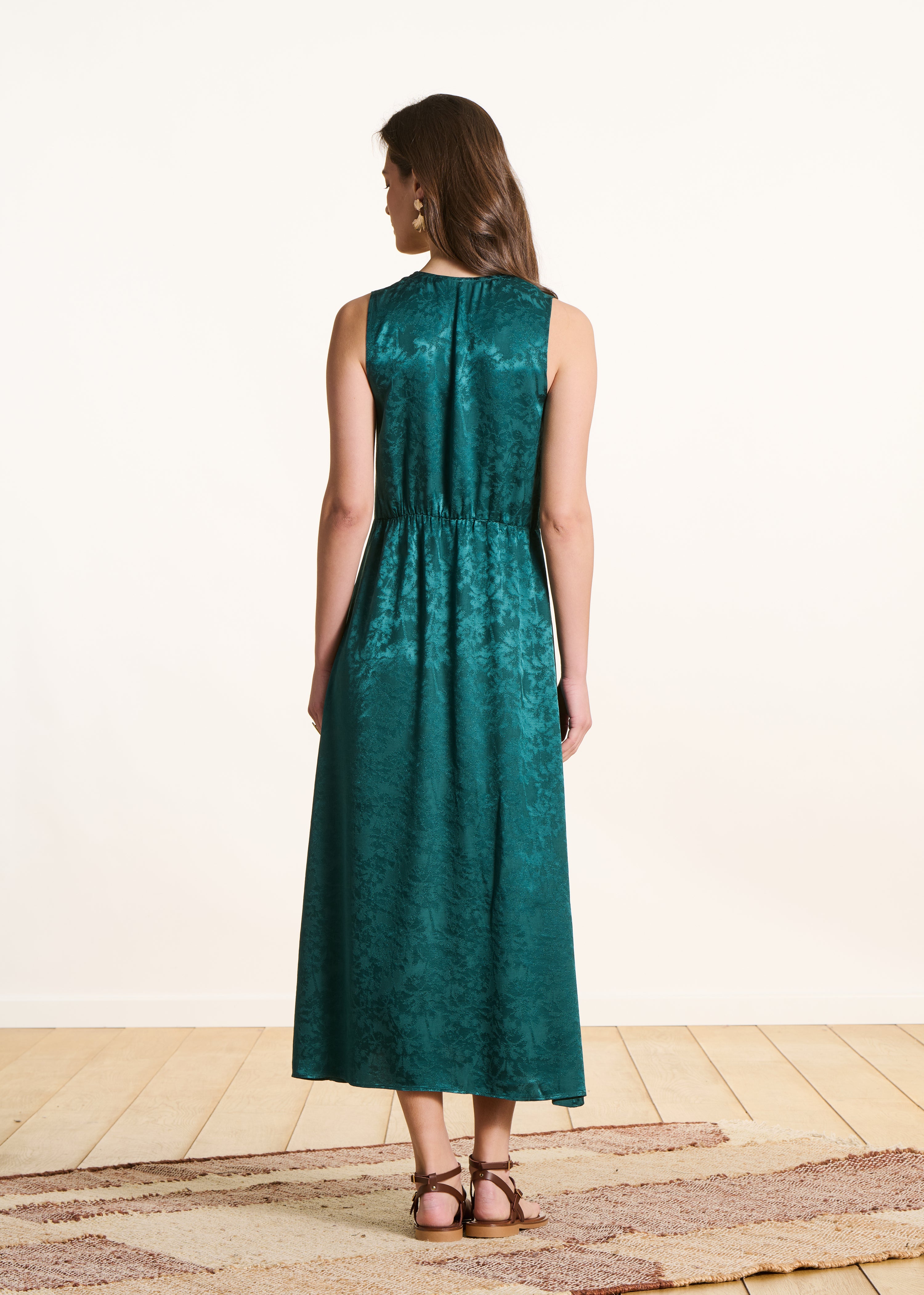 Long fluid petrol green jacquard dress