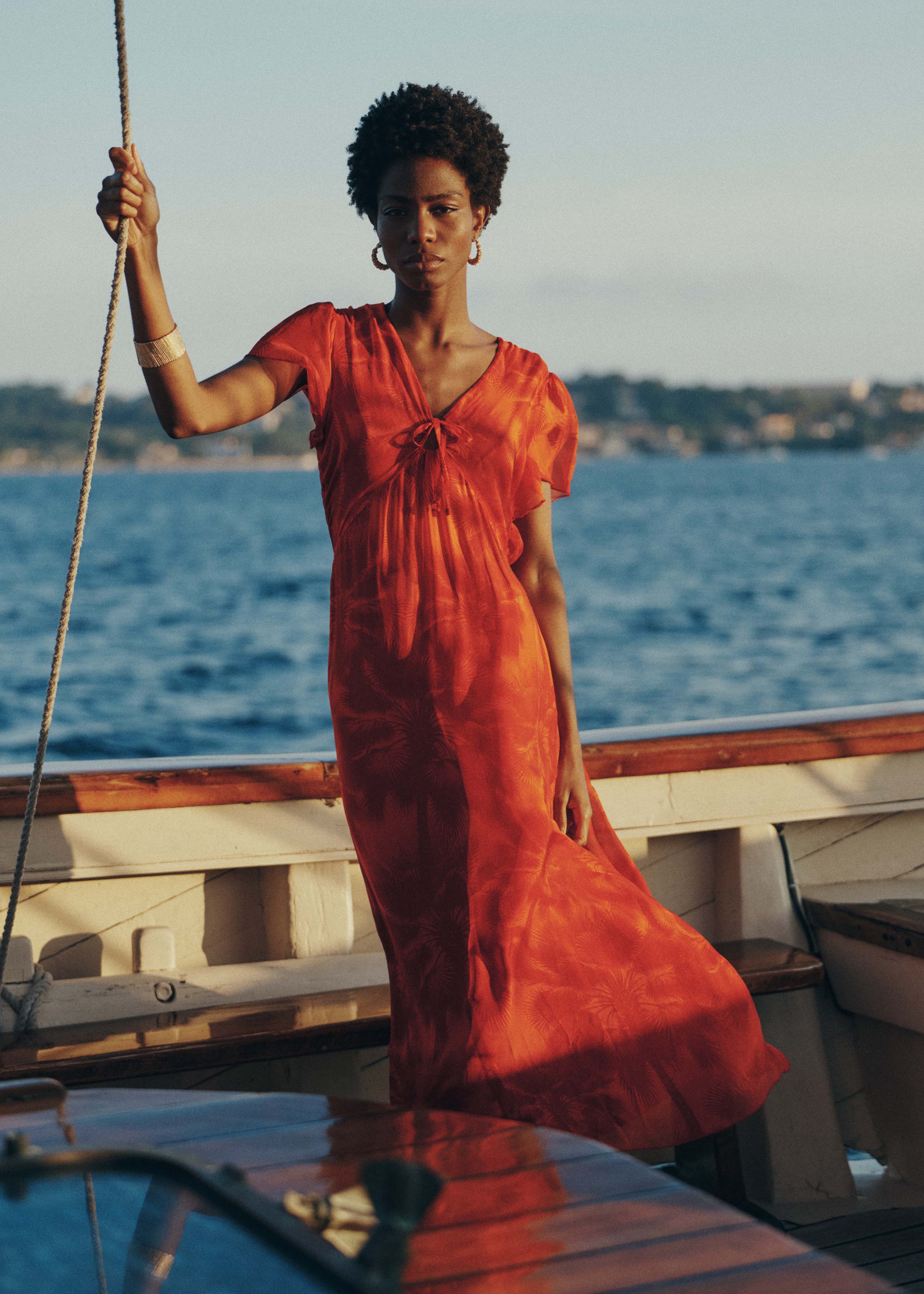 Robe longue ajustée orange à imprimé floral