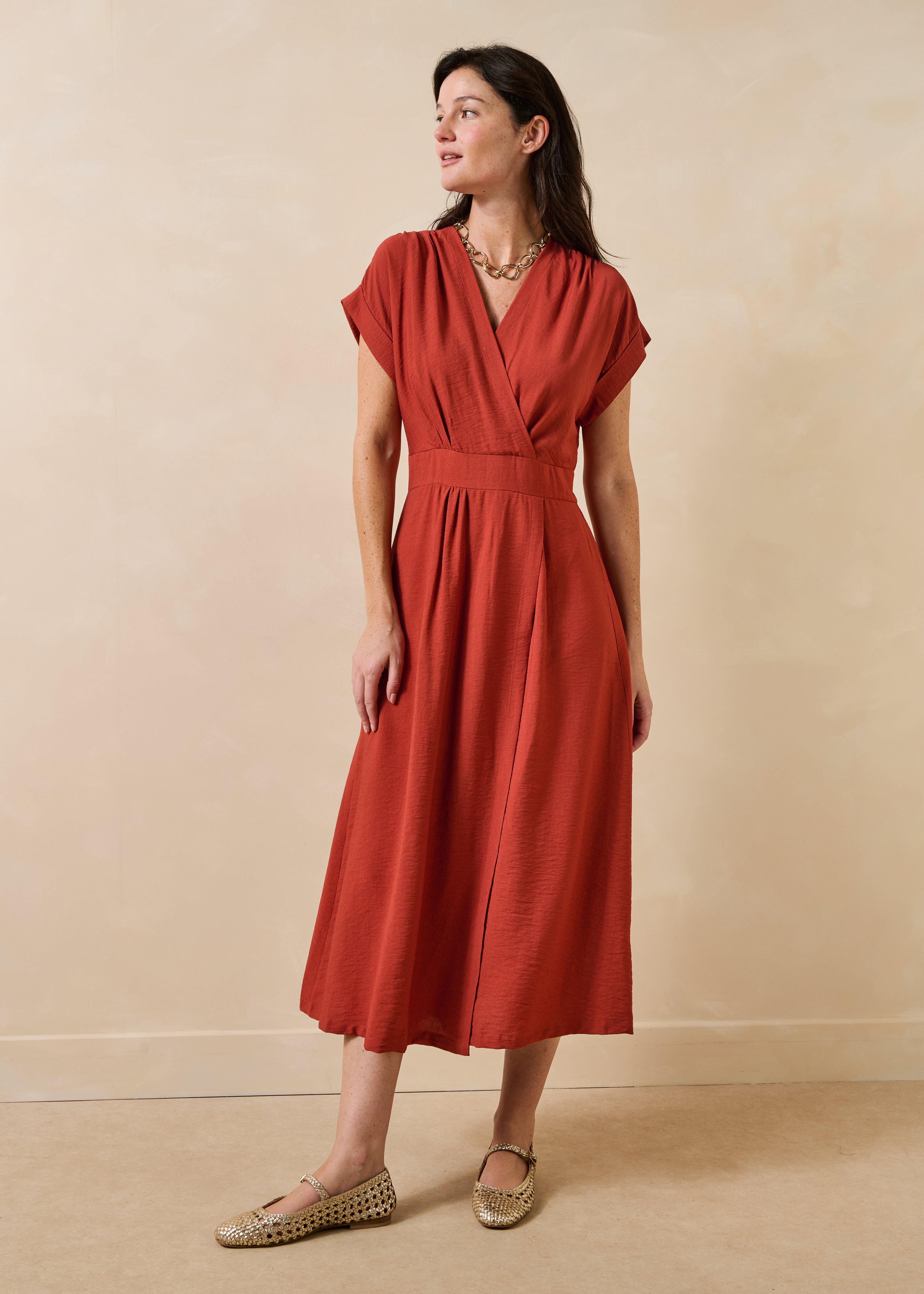 Robe longue cintrée terracotta cache-cœur