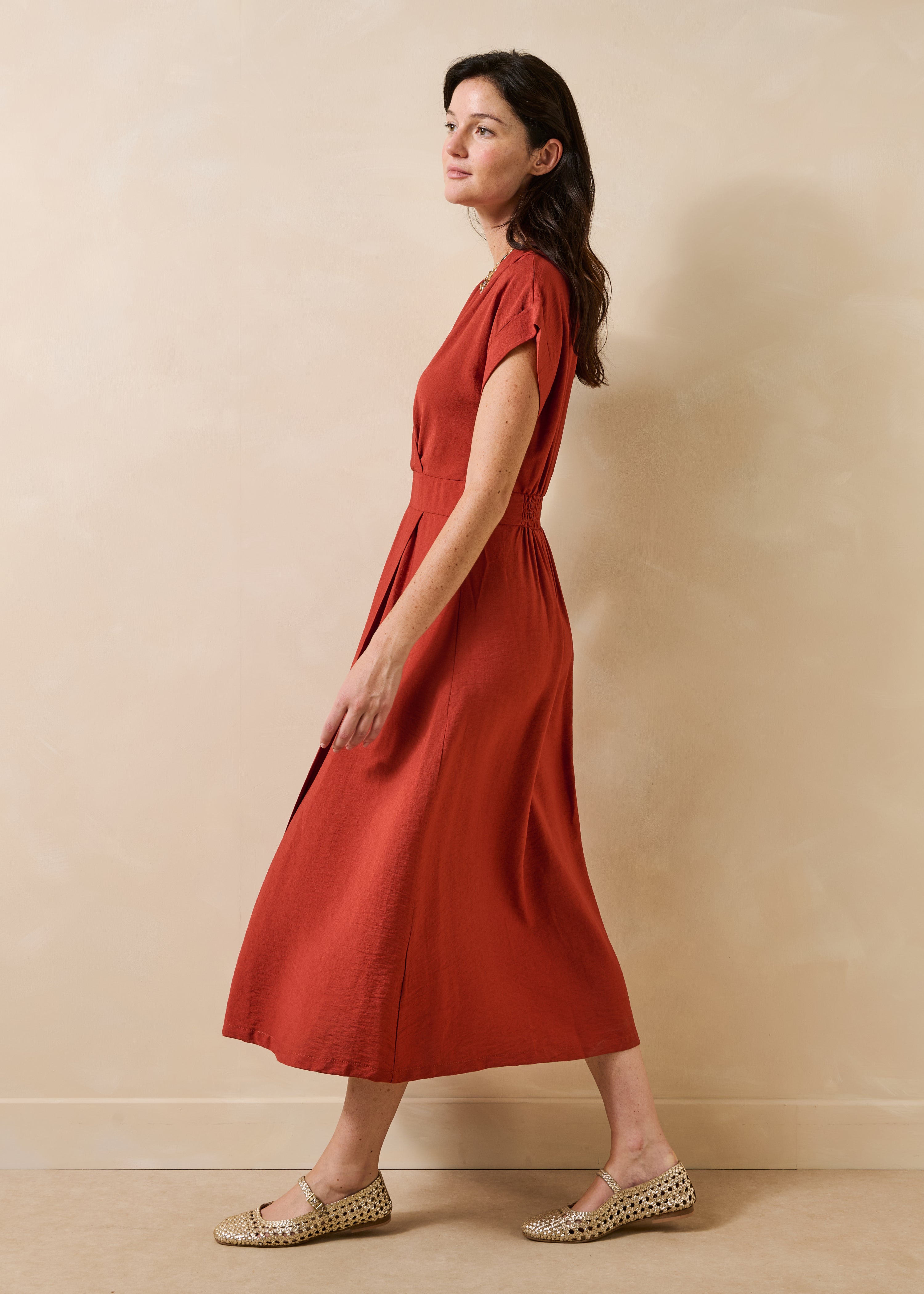 Robe longue cintrée terracotta cache-cœur