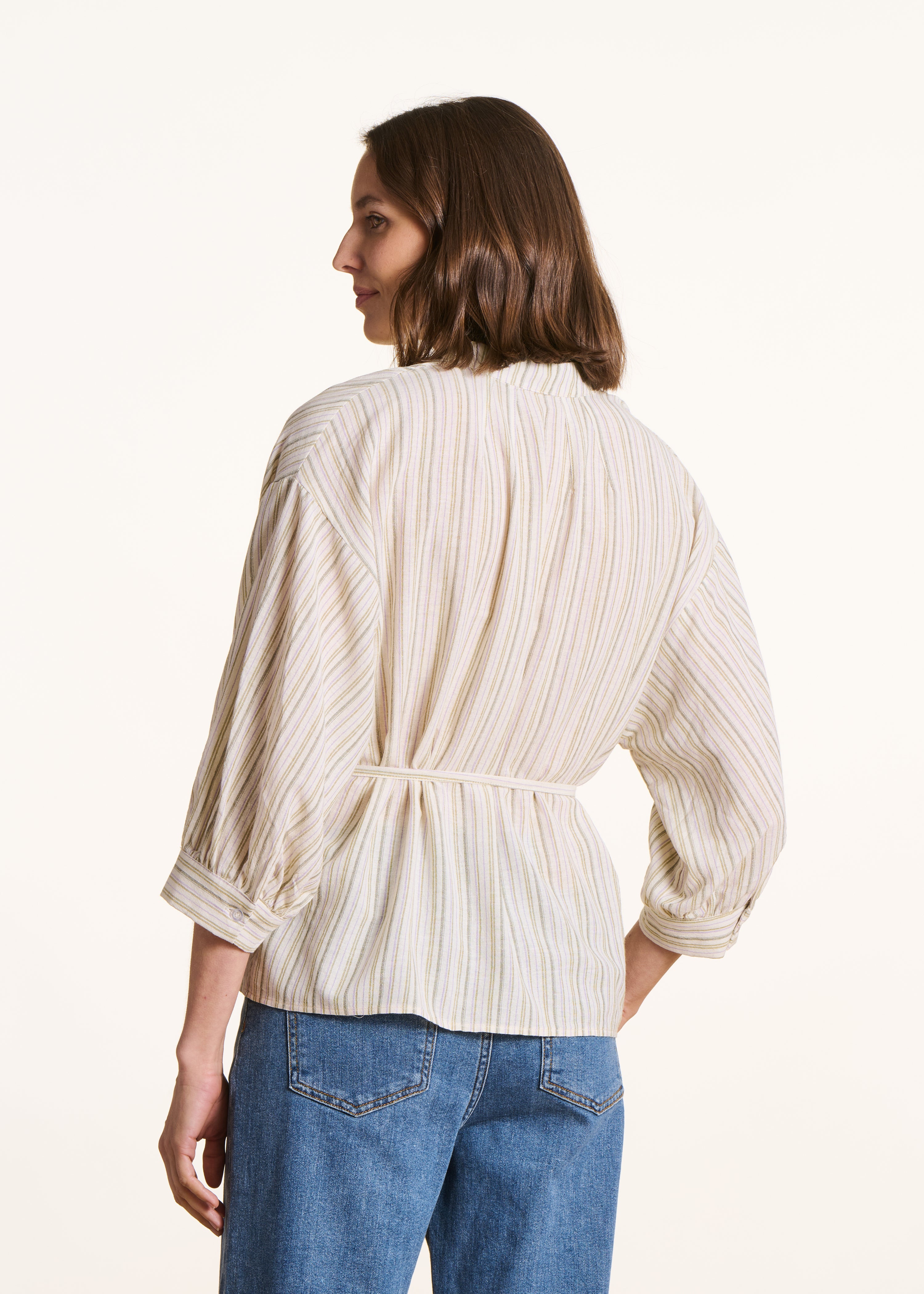 Ecru striped top with 3/4 sleeves