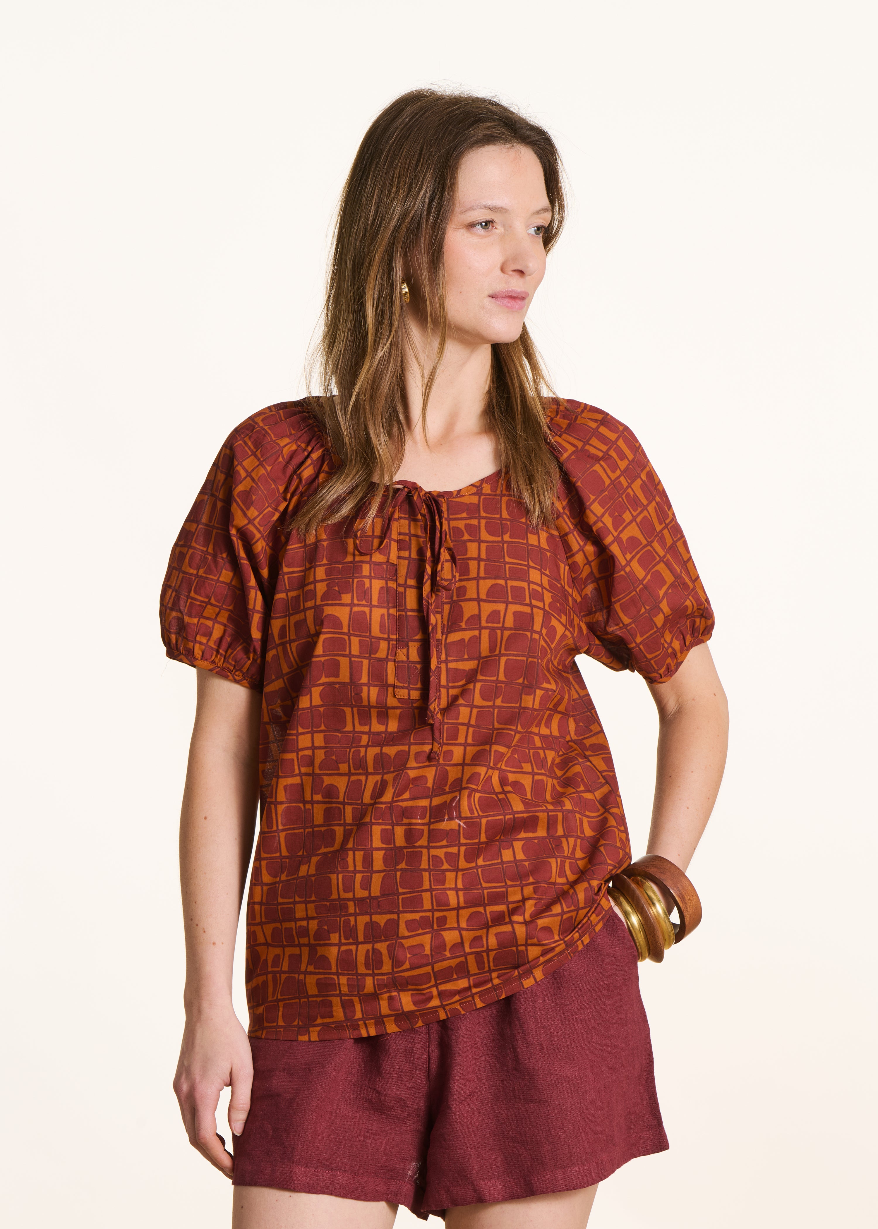 Brown and orange printed short-sleeve top