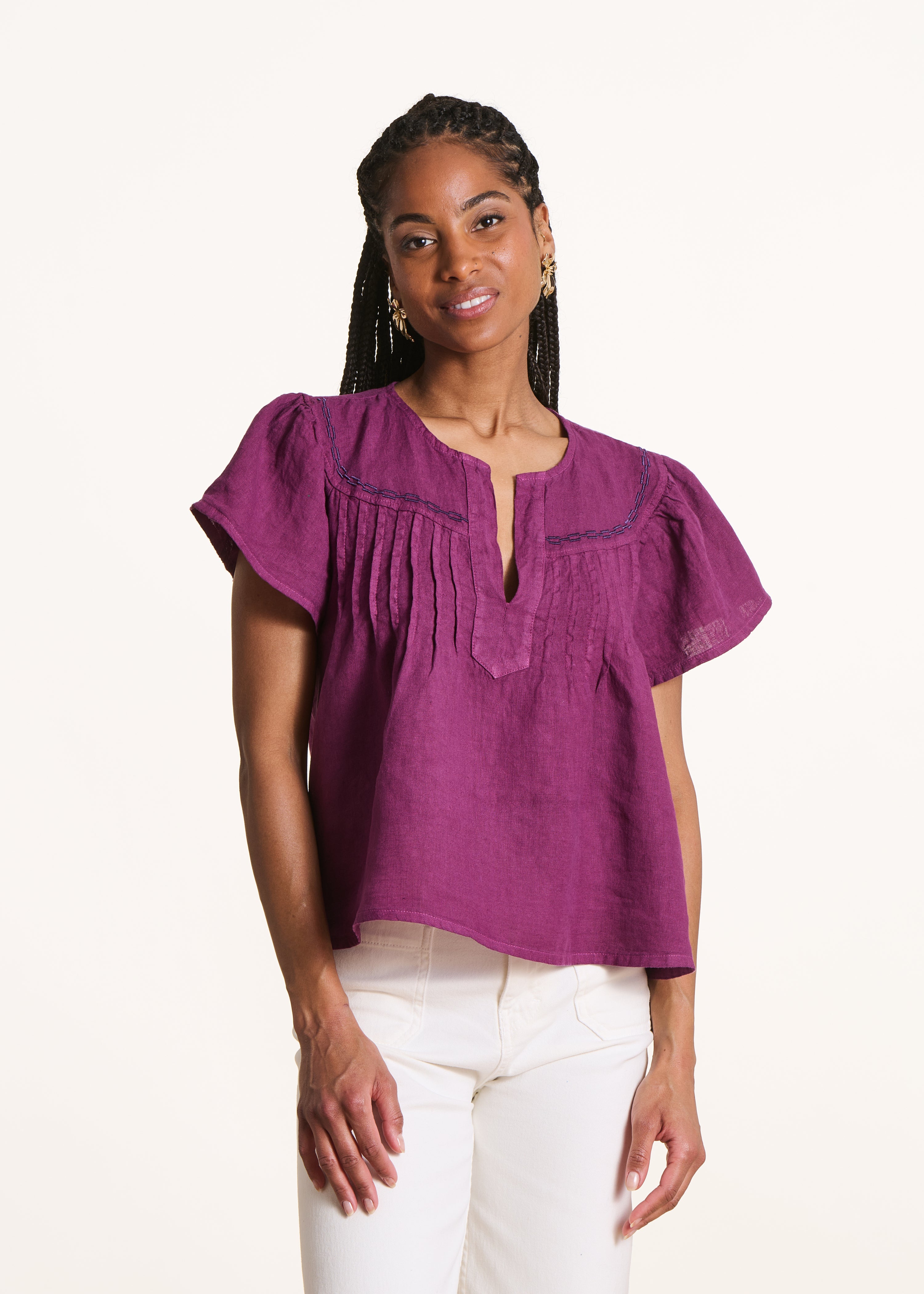 Loose violet linen top with short sleeves
